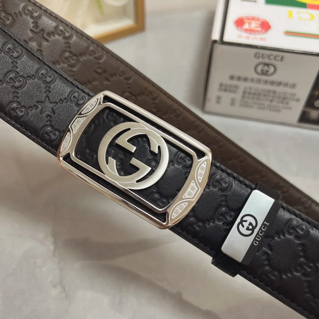 Gucci Double G 雙G扣牛皮腰帶