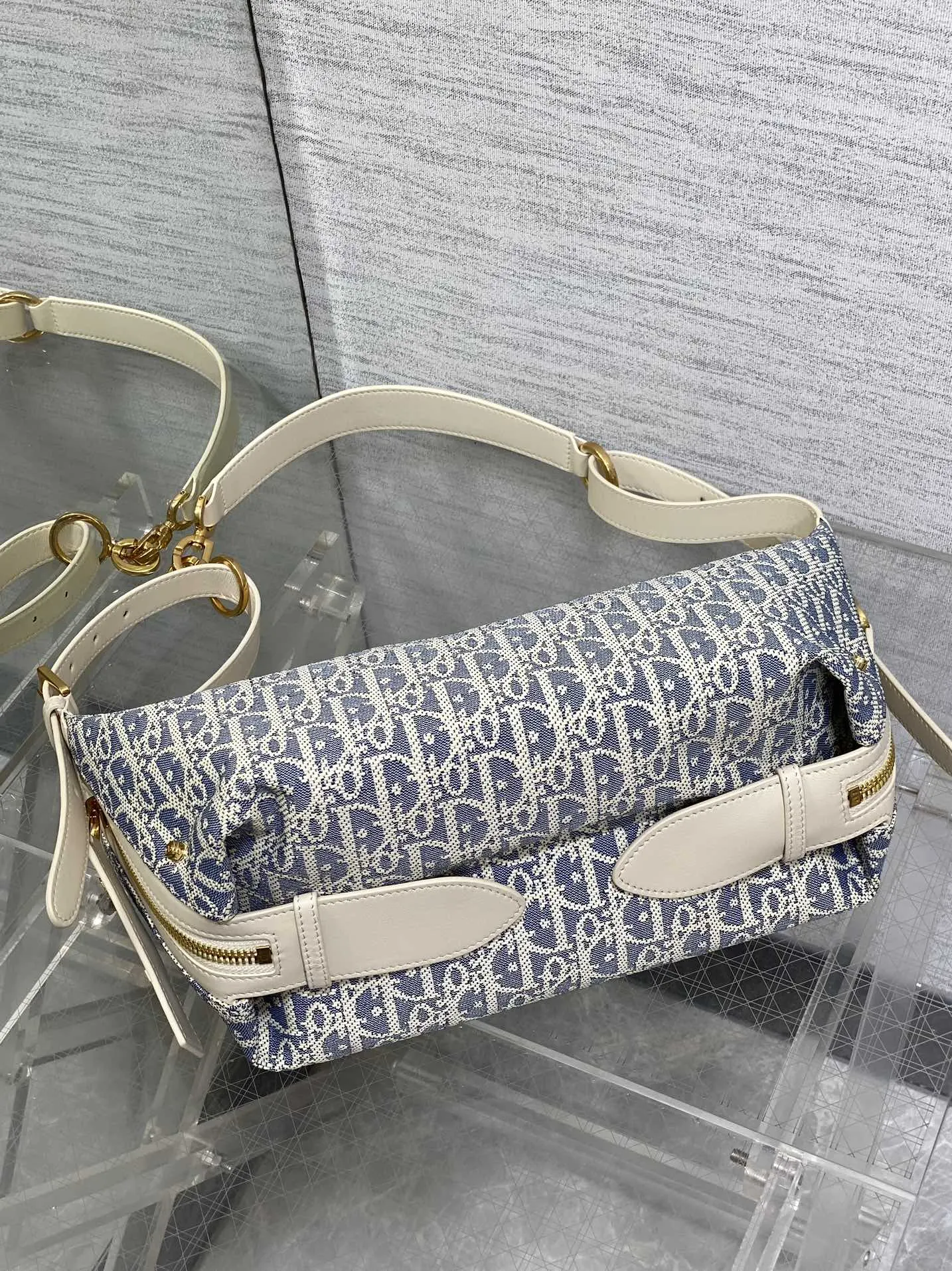 Dior 白色小牛皮包包 手提斜挎 手提包
