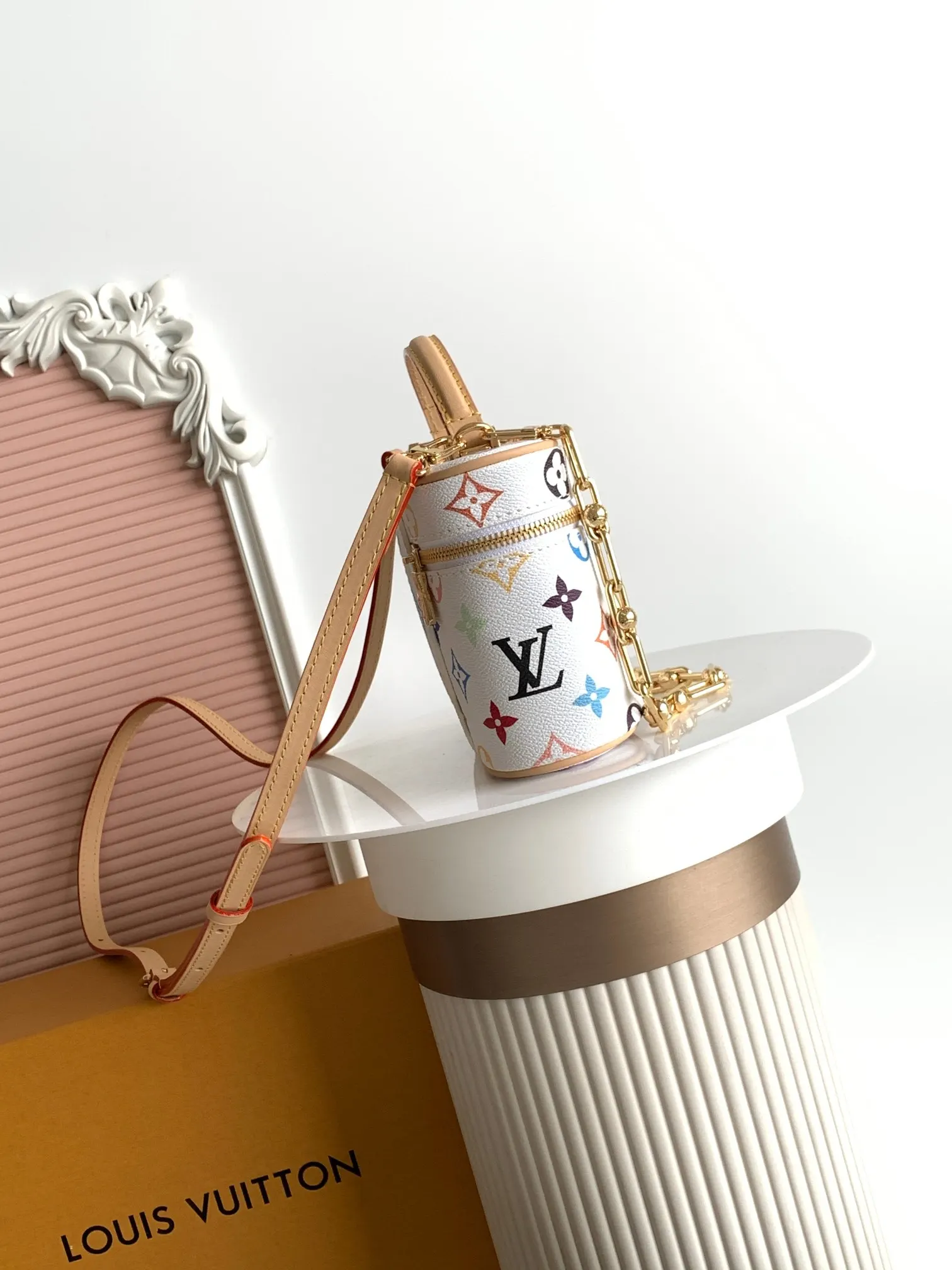LV 牛皮 动态 加强版 白彩 本款 链条包 精致链条款