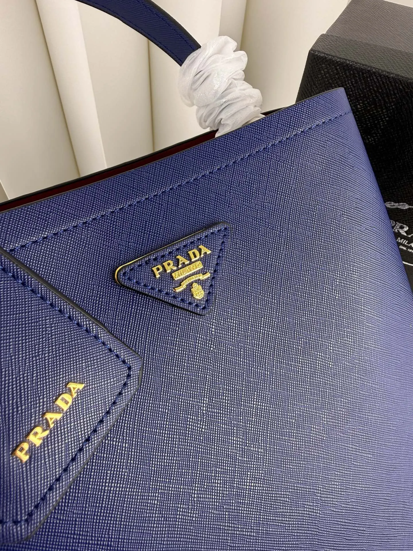 拼色 牛皮 Double Saffiano 拼色 水桶包 休閒水桶款