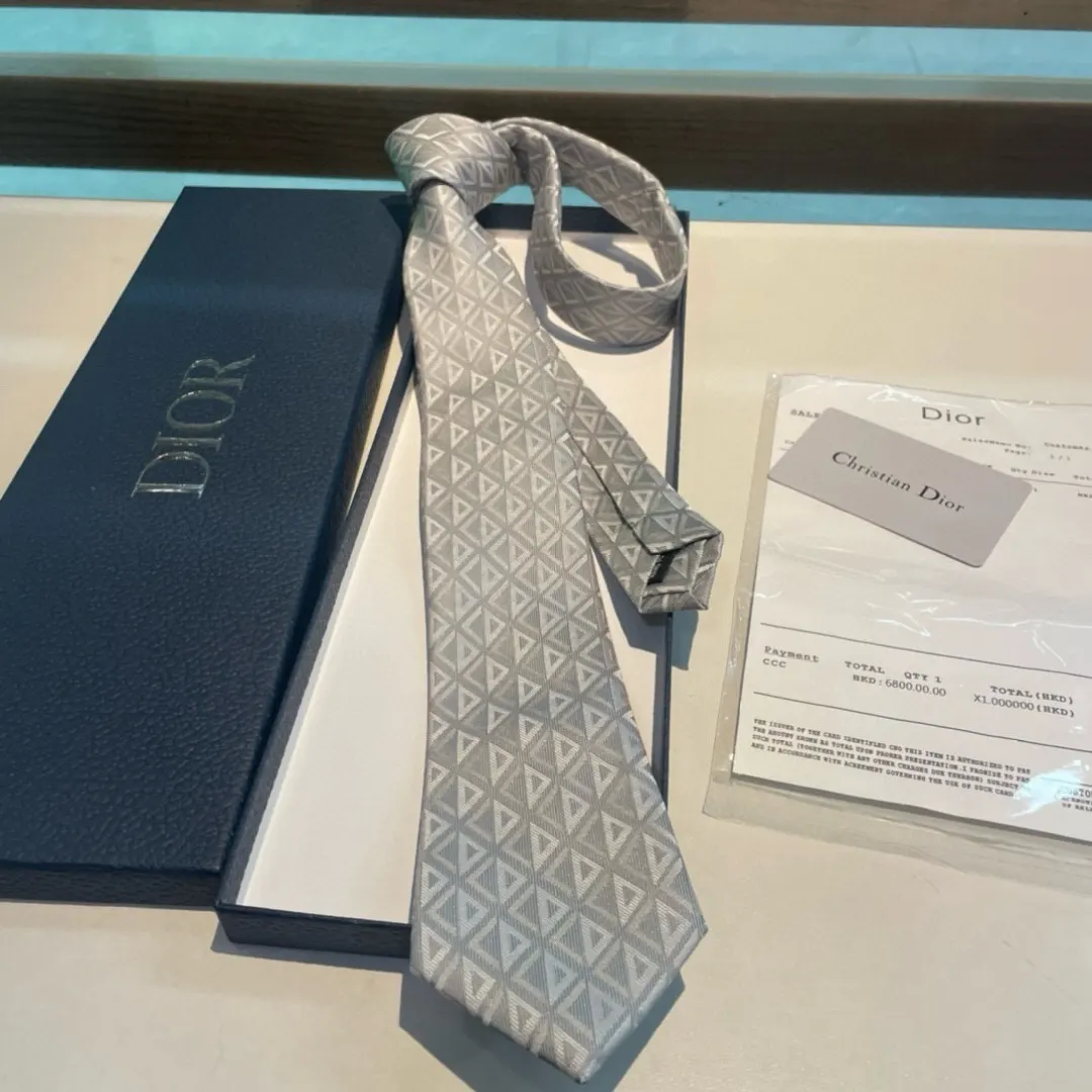 Dior Geometric Pattern Tie Gift Box