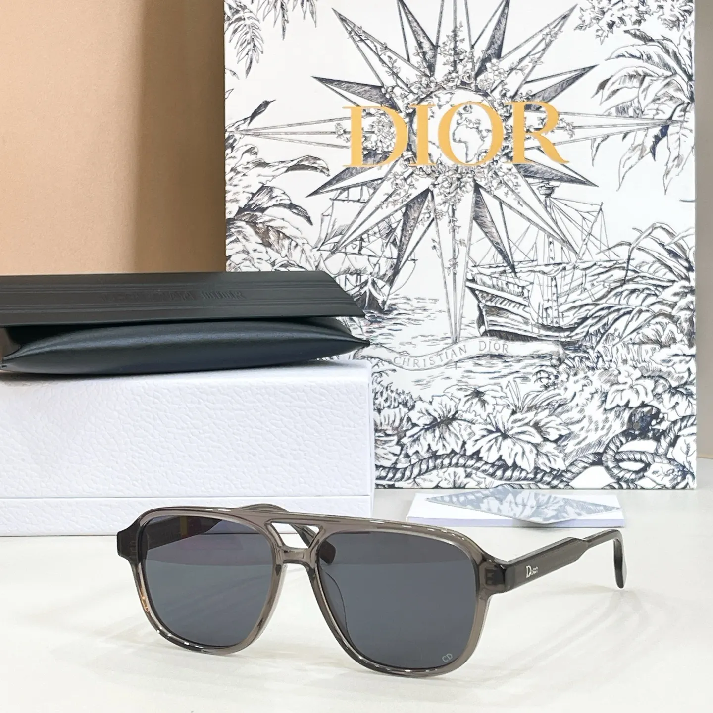 Dior 墨镜 時尚防晒 太陽鏡