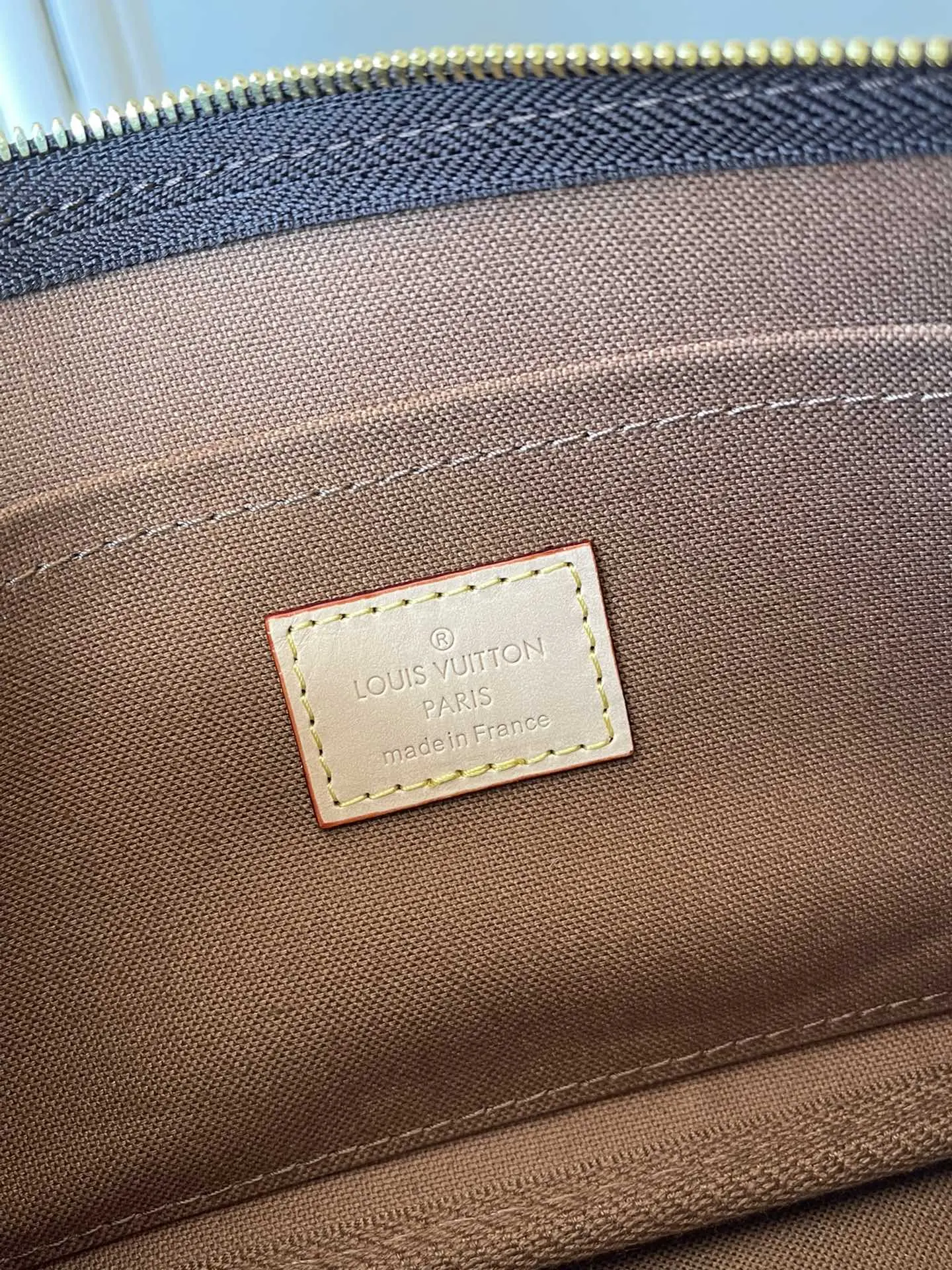 LV 粉色 綠色 帆布 鏈條包 精致鏈條款(數字9) LV 粉色 綠色 帆布 鏈條包 精致鏈條款(數字9)