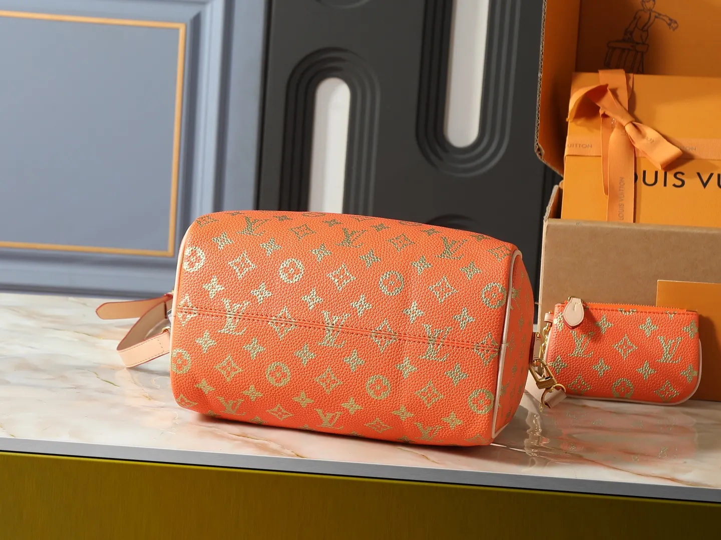 Organizer Pouch Travel Leather