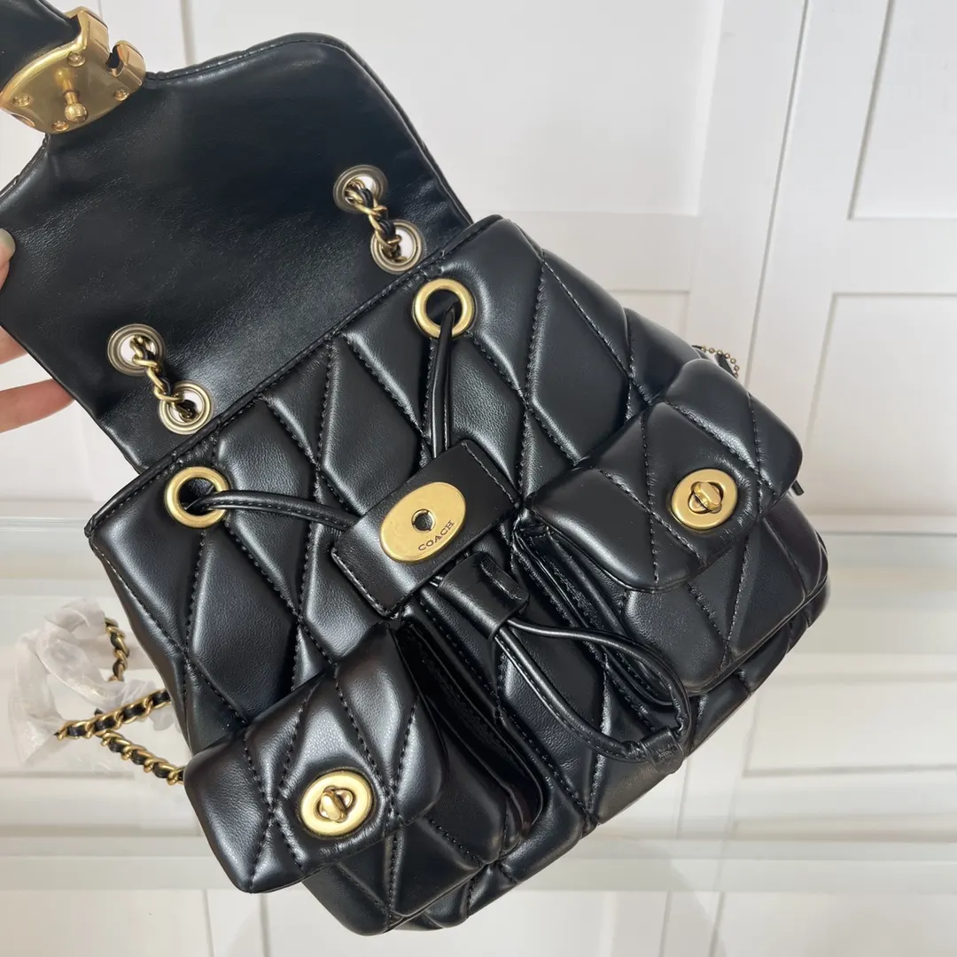 Coach 羊皮 雙肩包 实用雙肩款