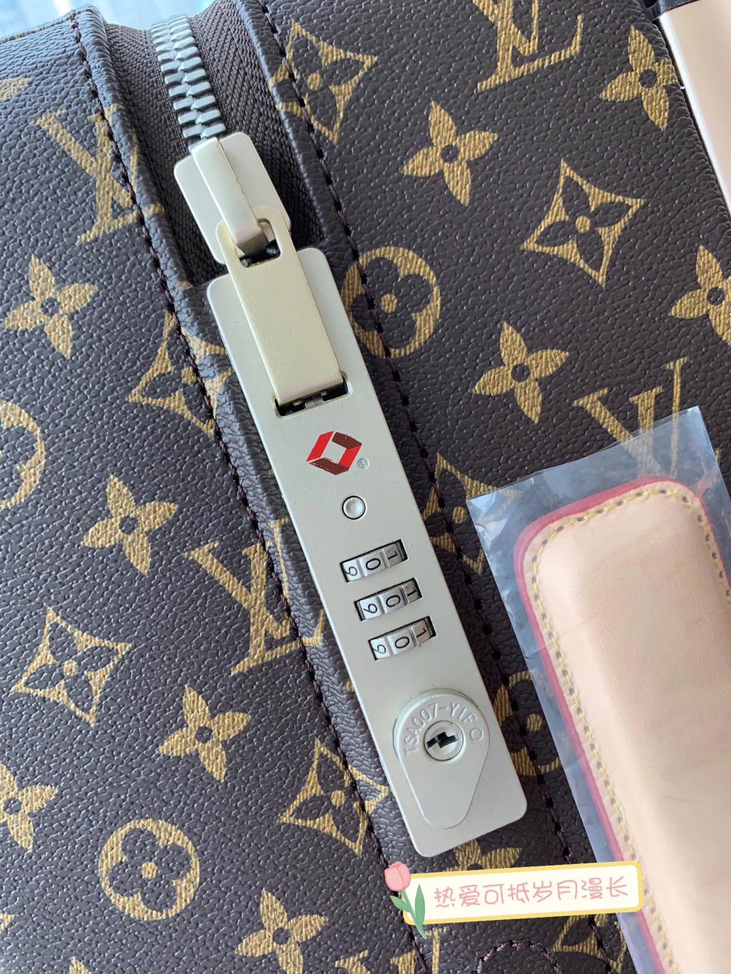 拉杆箱旅行箱 变色皮 海关锁 万向轮 鋁制宽拉杆時尚 行李箱 旅行拉杆款 輕便出行款