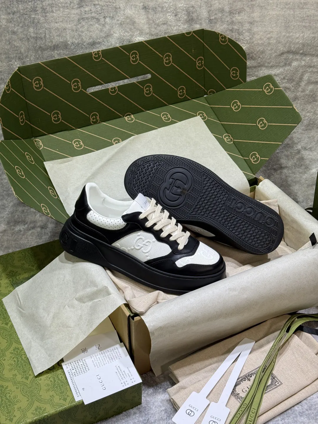 Gucci Logo休闲运动鞋