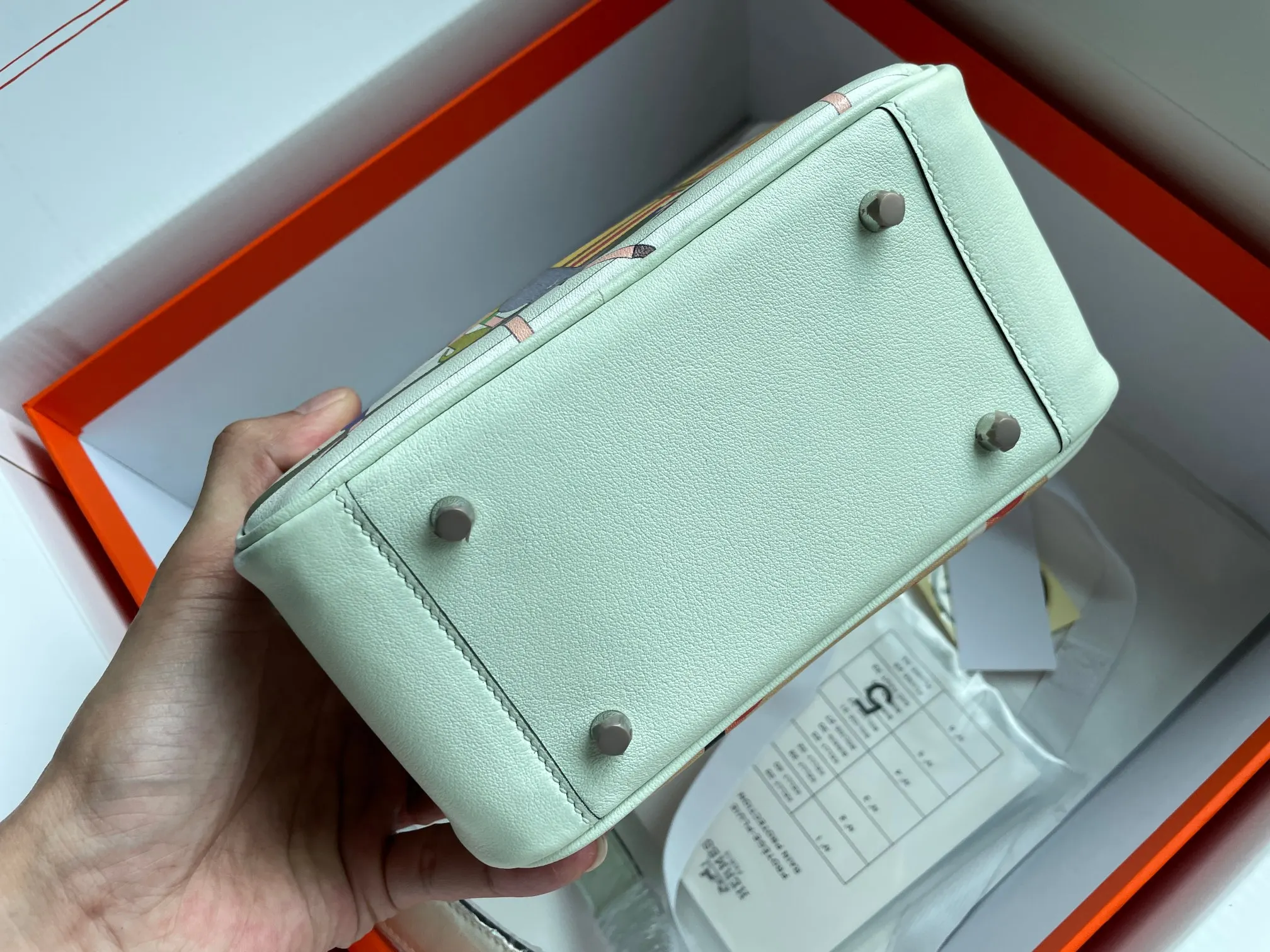 Hermès Lindy Top Handle Bag Classic
