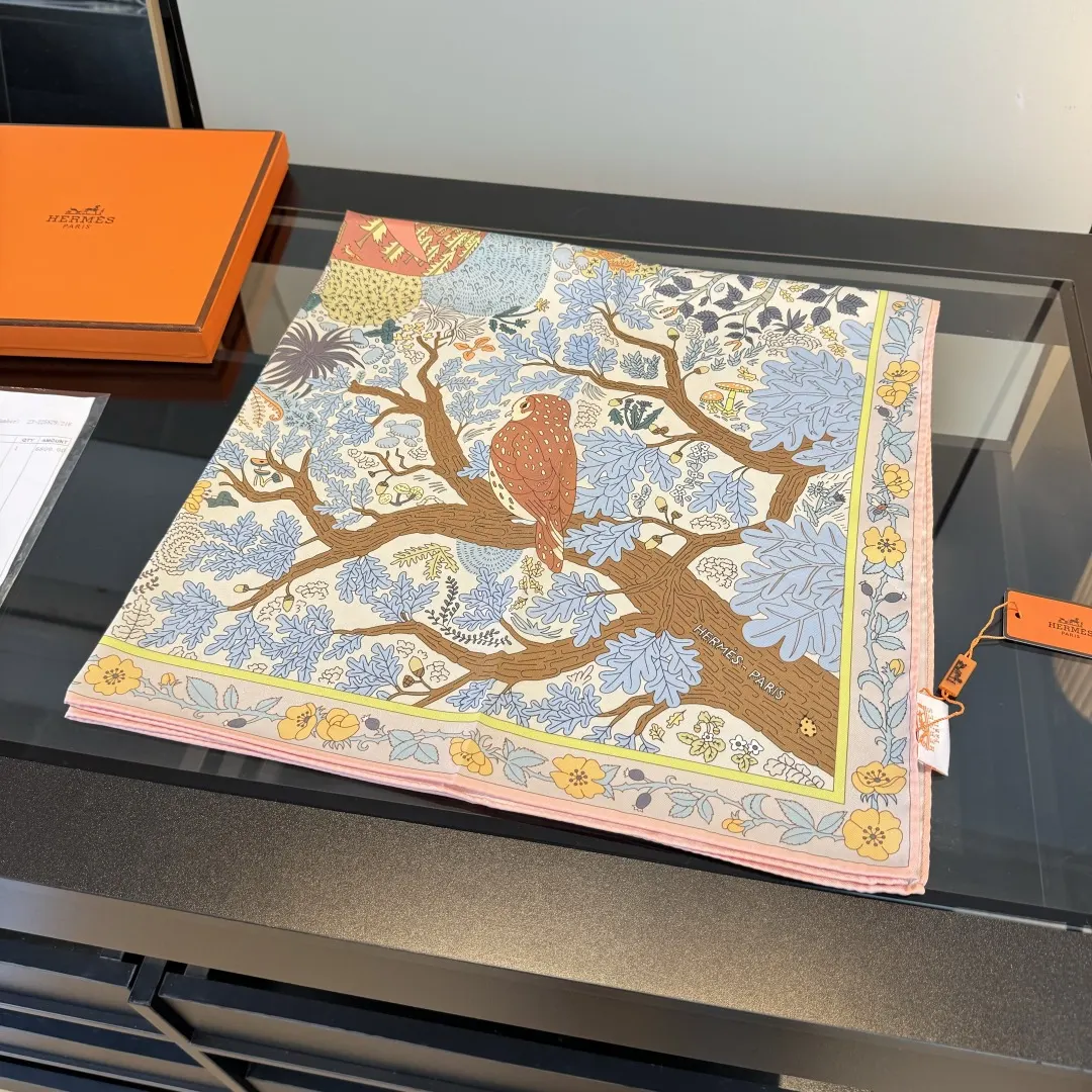 Hermès 丝巾 精致配饰