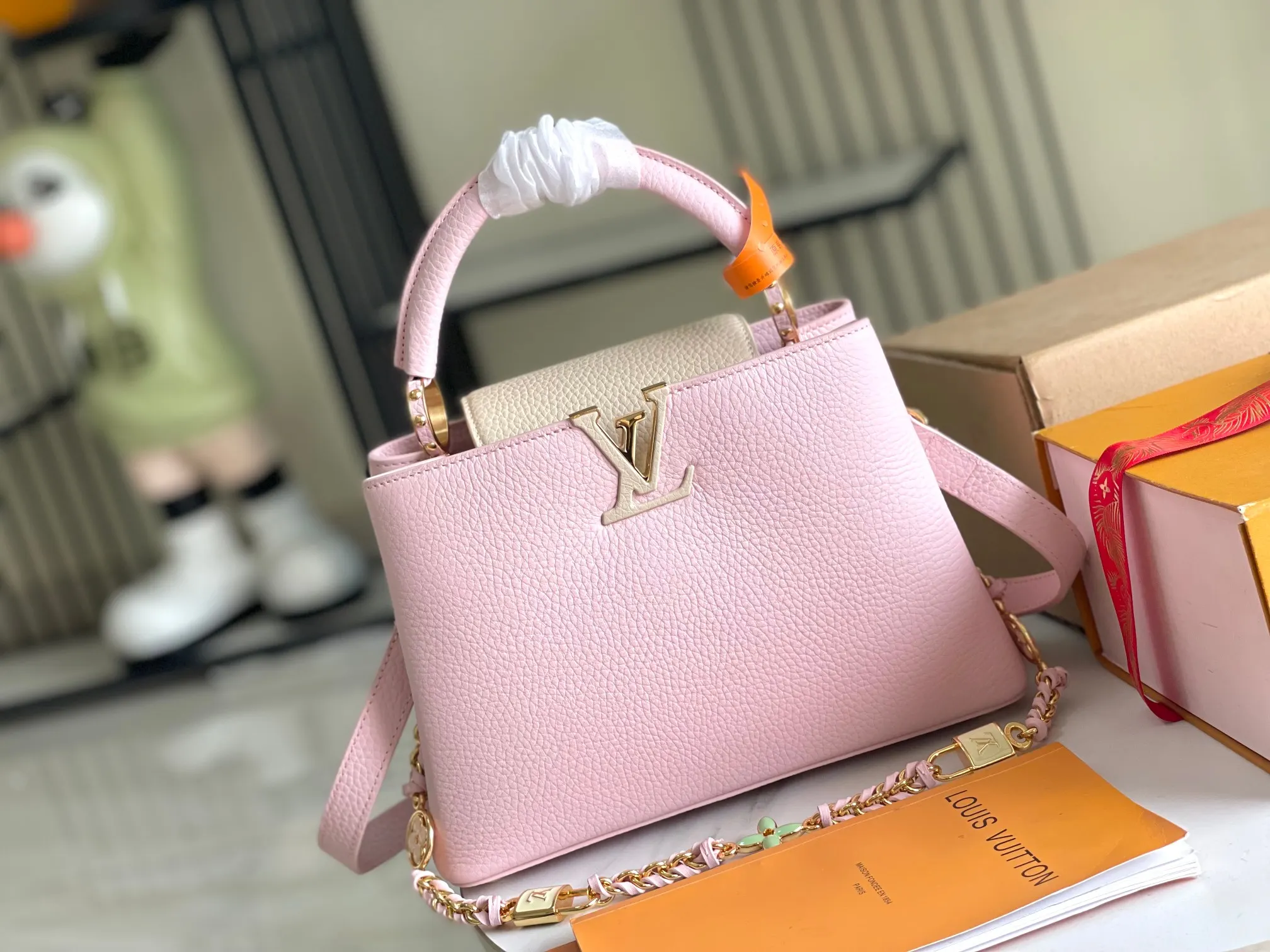 Beige Pink Chain Bag