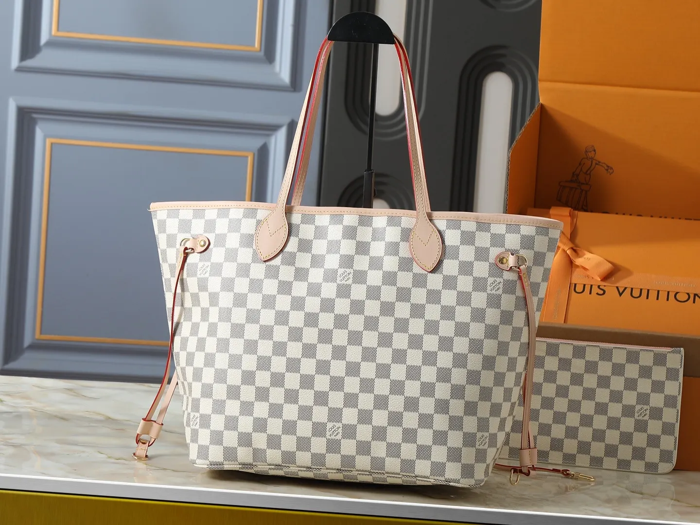 Neverfull 老花 帆布 手拿包 精致手拿款