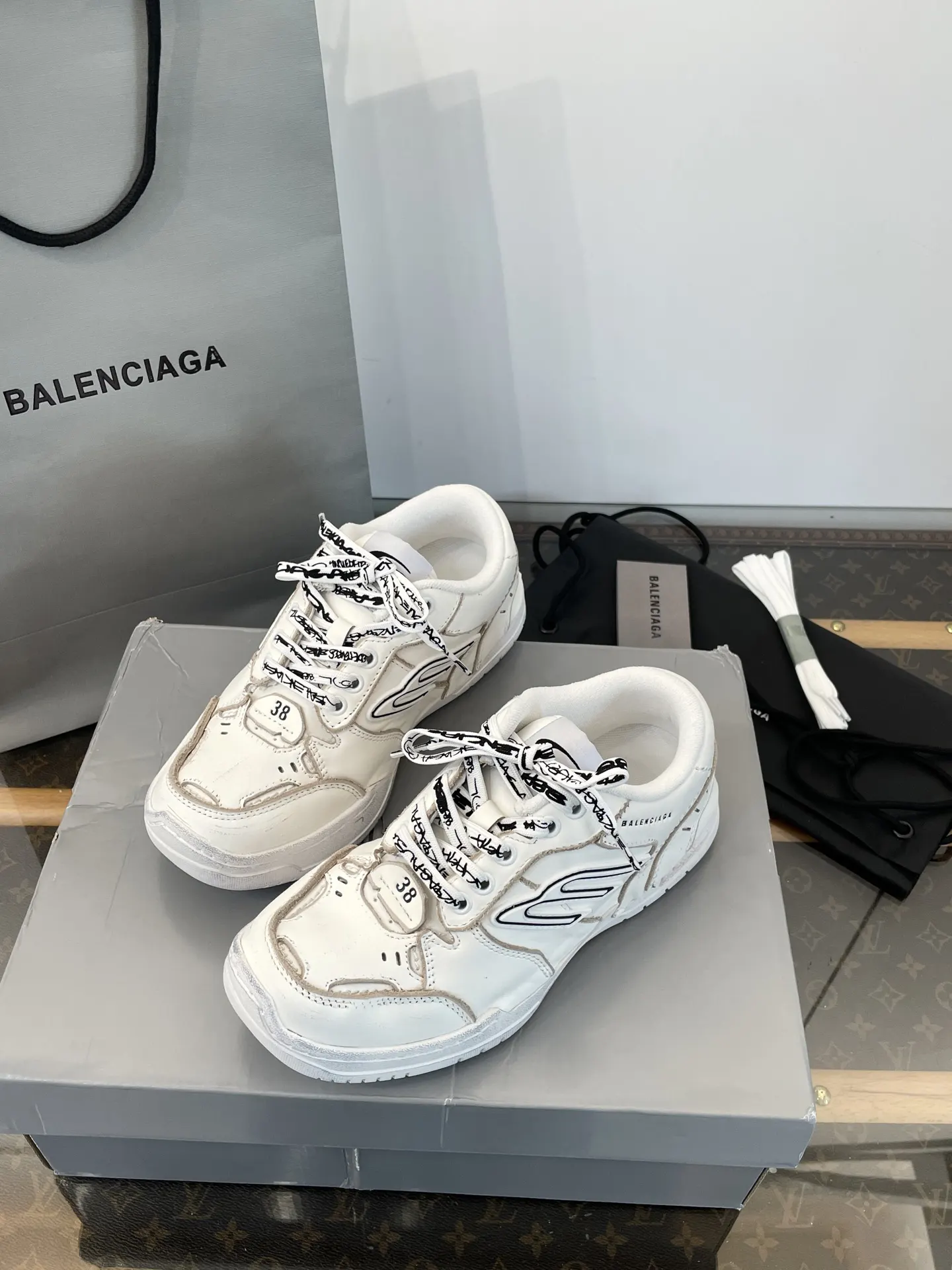 Balenciaga 运动鞋 休閒运动(數字9)