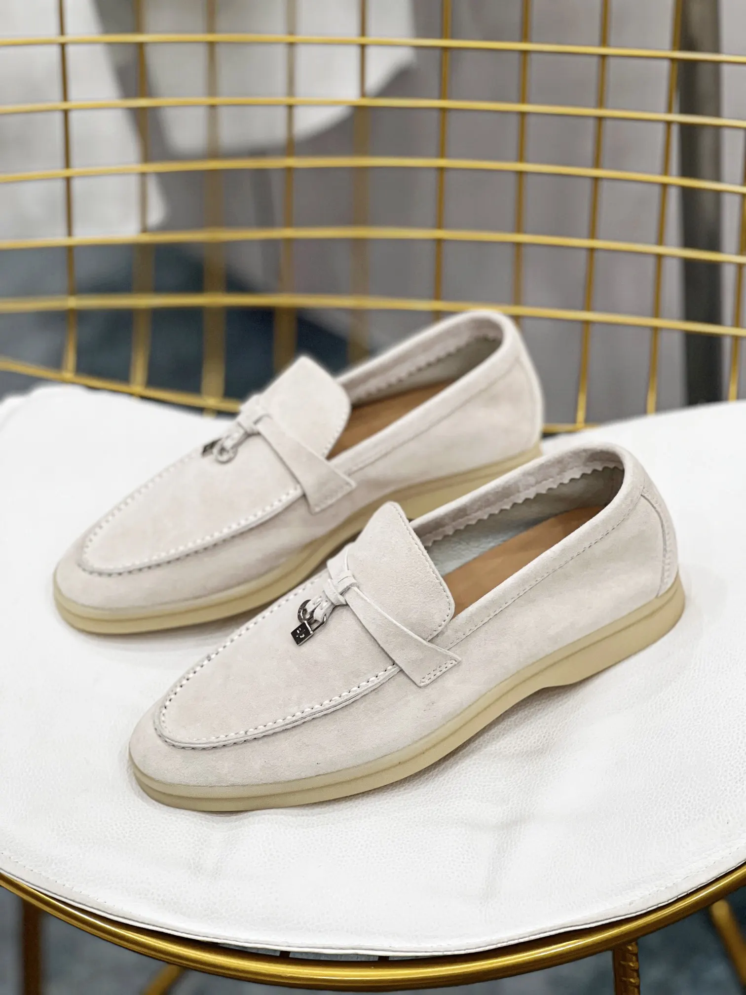 Hermès 运动鞋
