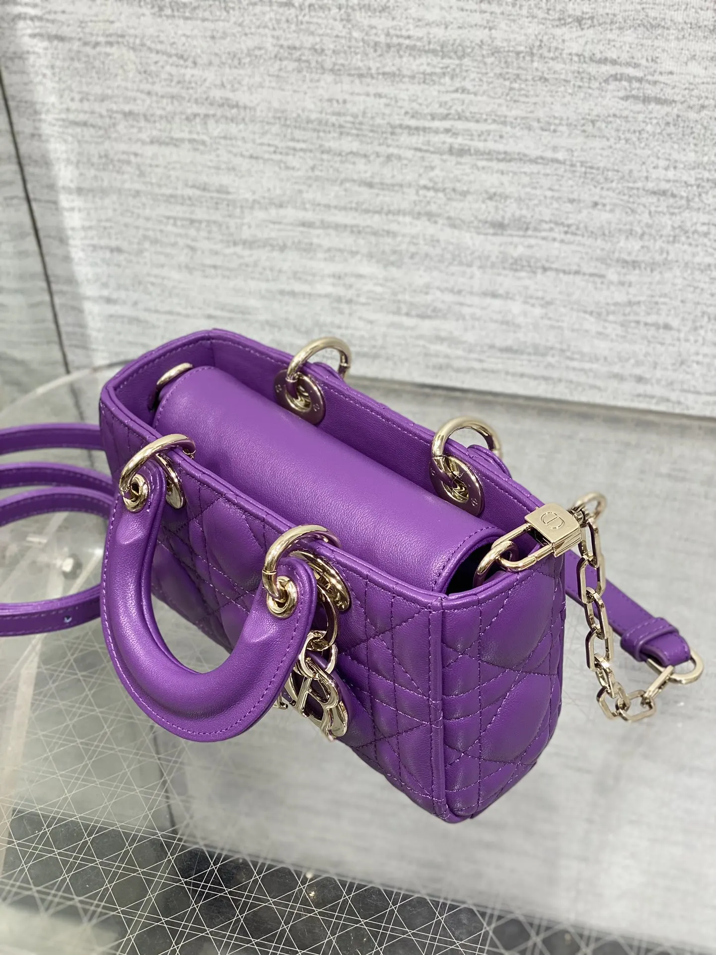 Dior 紫色 羊皮 进口 羊皮横款迷你戴妃包 紫色D Joy bag羊 鏈條包 精致鏈條款