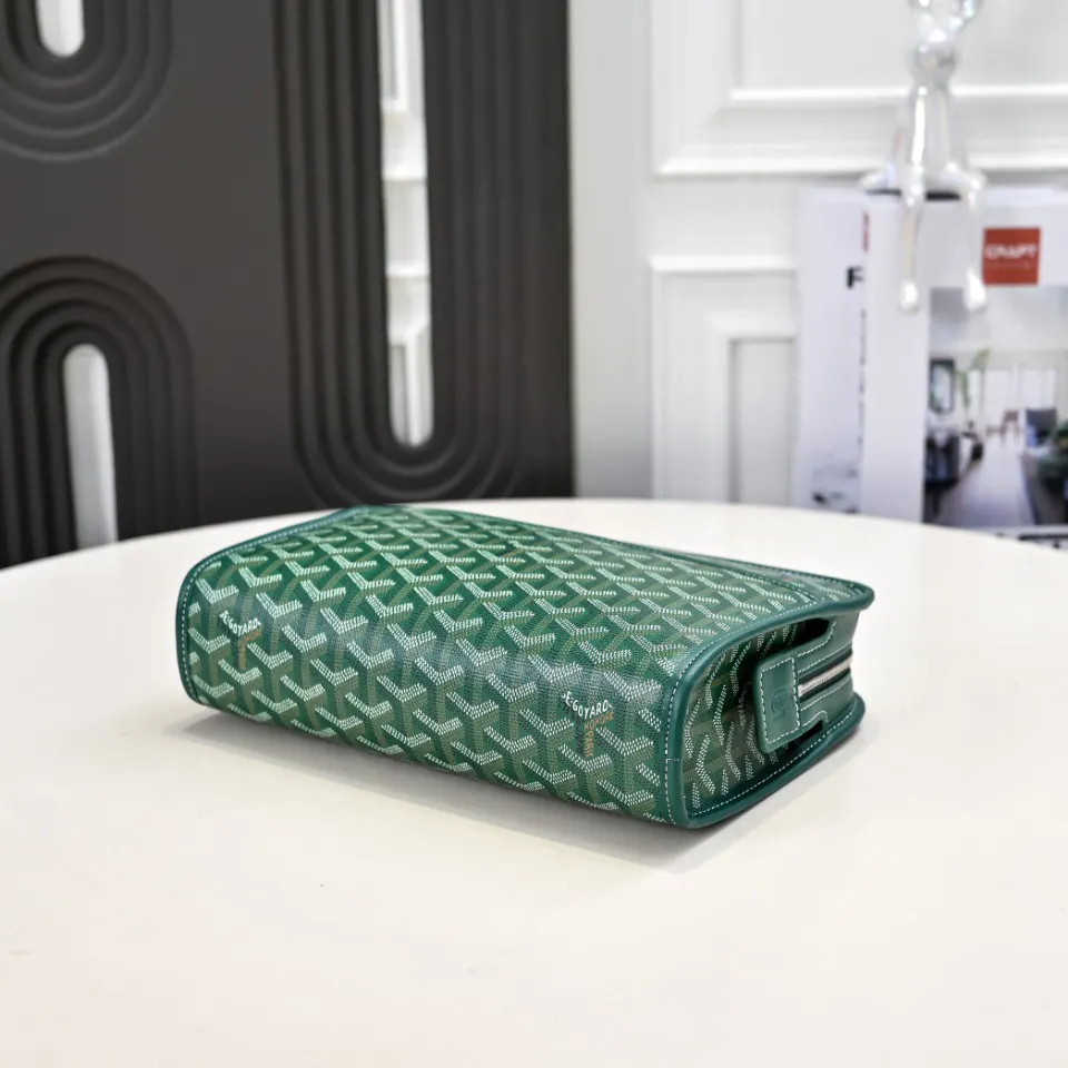 Goyard 綠色 直销 綠色 GOYAR 戈雅 包 洗漱 化妝包 便携收納款