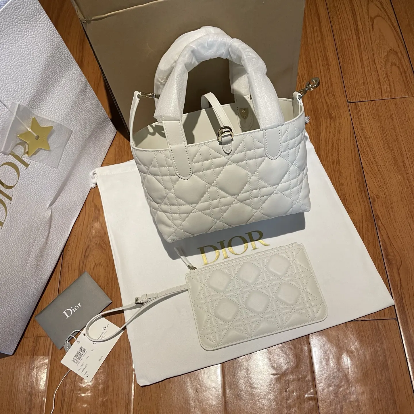 Dior White Bucket Bag Casual Leather