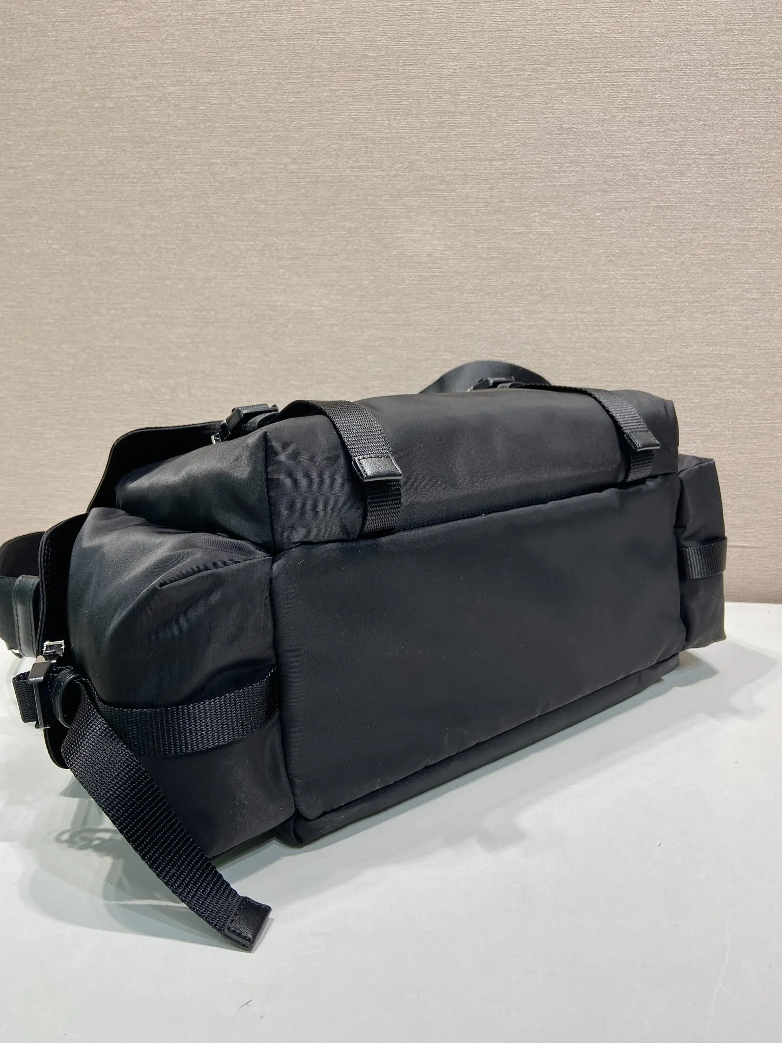 Prada Re-Nylon 2VD082 皮革 手提包