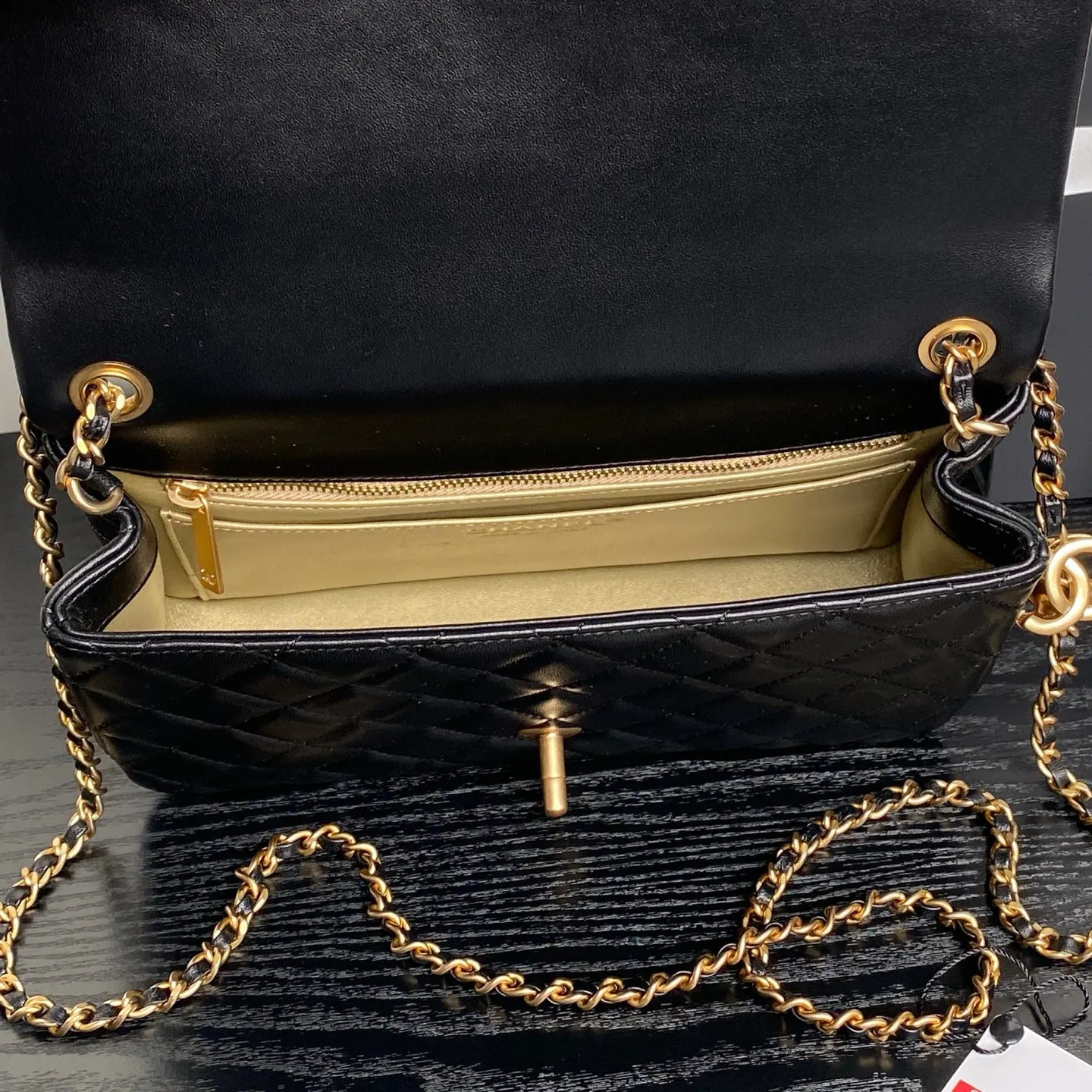 CHANEL 金色 羊皮 链条包 精致链条款