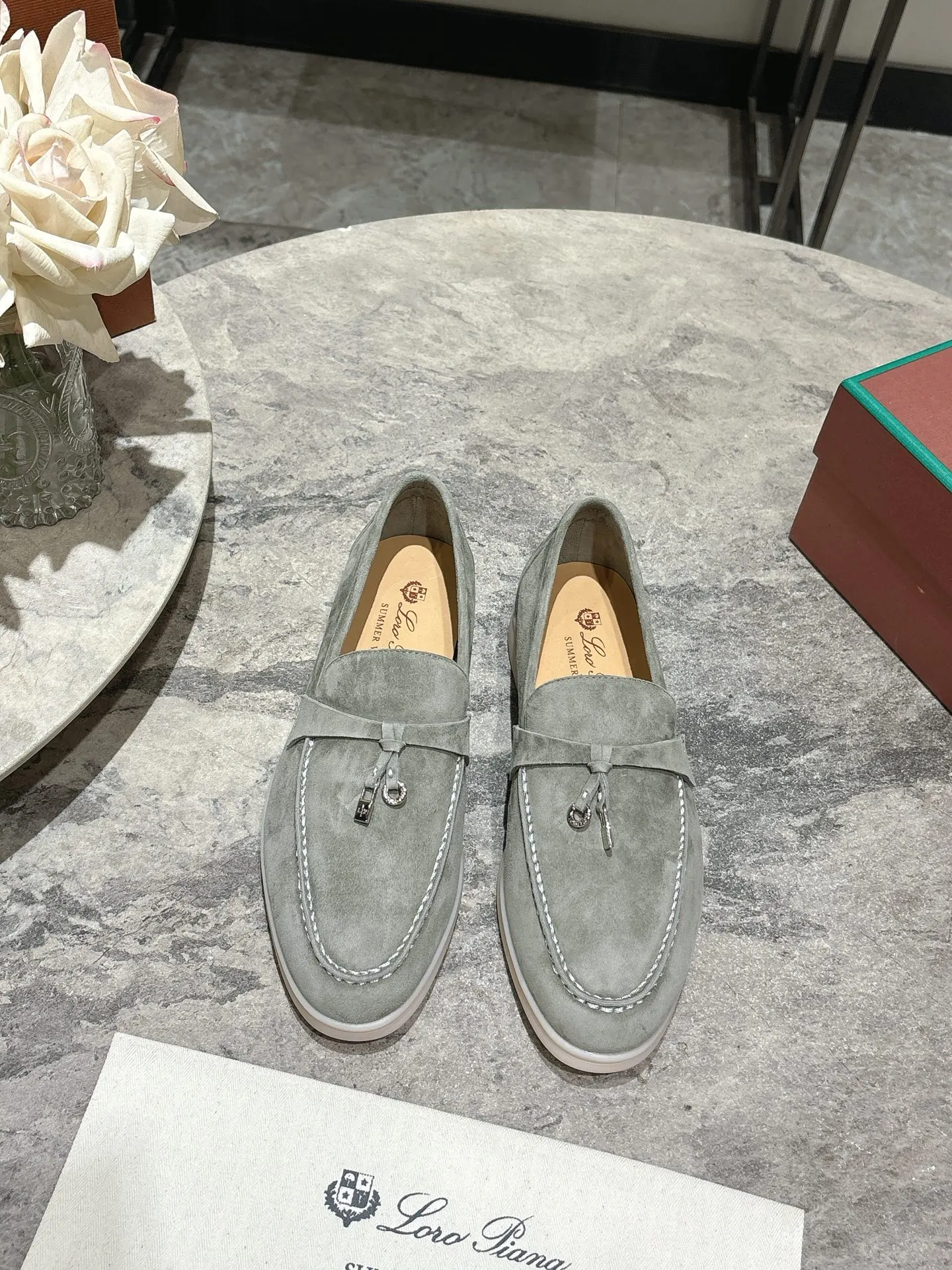 Loro Piana 乐福鞋 休闲百搭款 款02