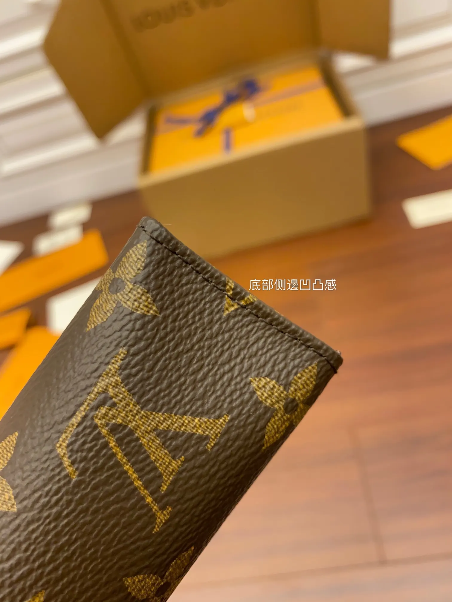 皮料是 意大利 皮料 手拿包 精致手拿款