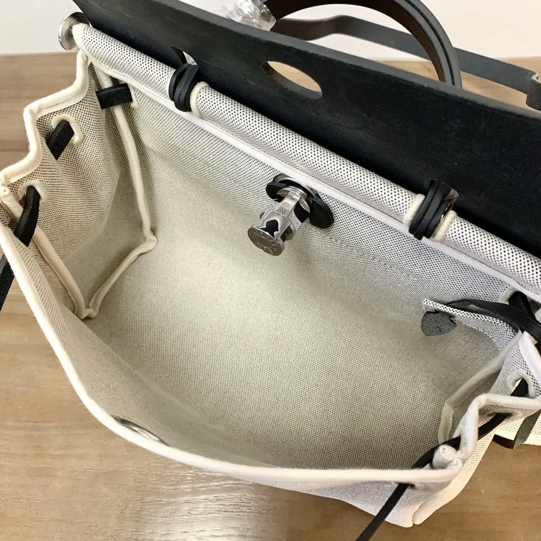 Herbag 31 麻布拼黑 银扣 内缝 细节 实拍 ; 包袋 精选款