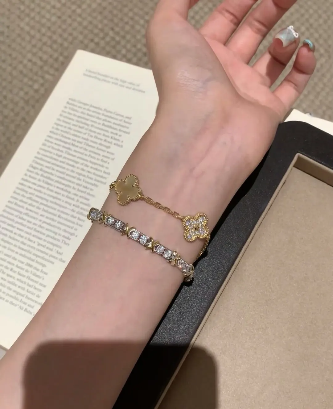 Van Cleef 贝母 手链 日常叠戴款