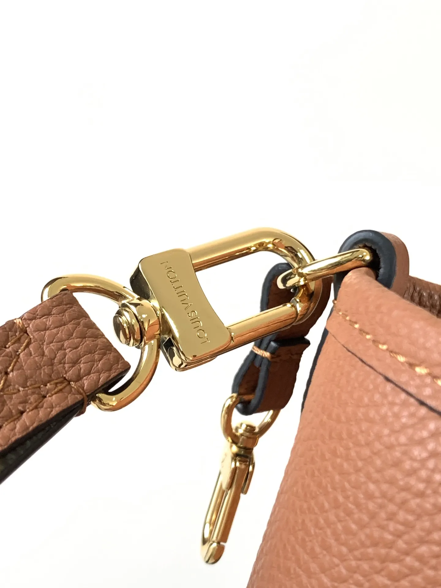 Louis Vuitton M12209 手提包