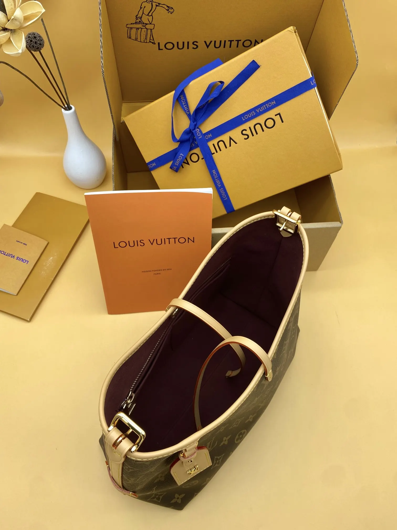 LV accessories single item Image 3 LV accessories single item Image 3