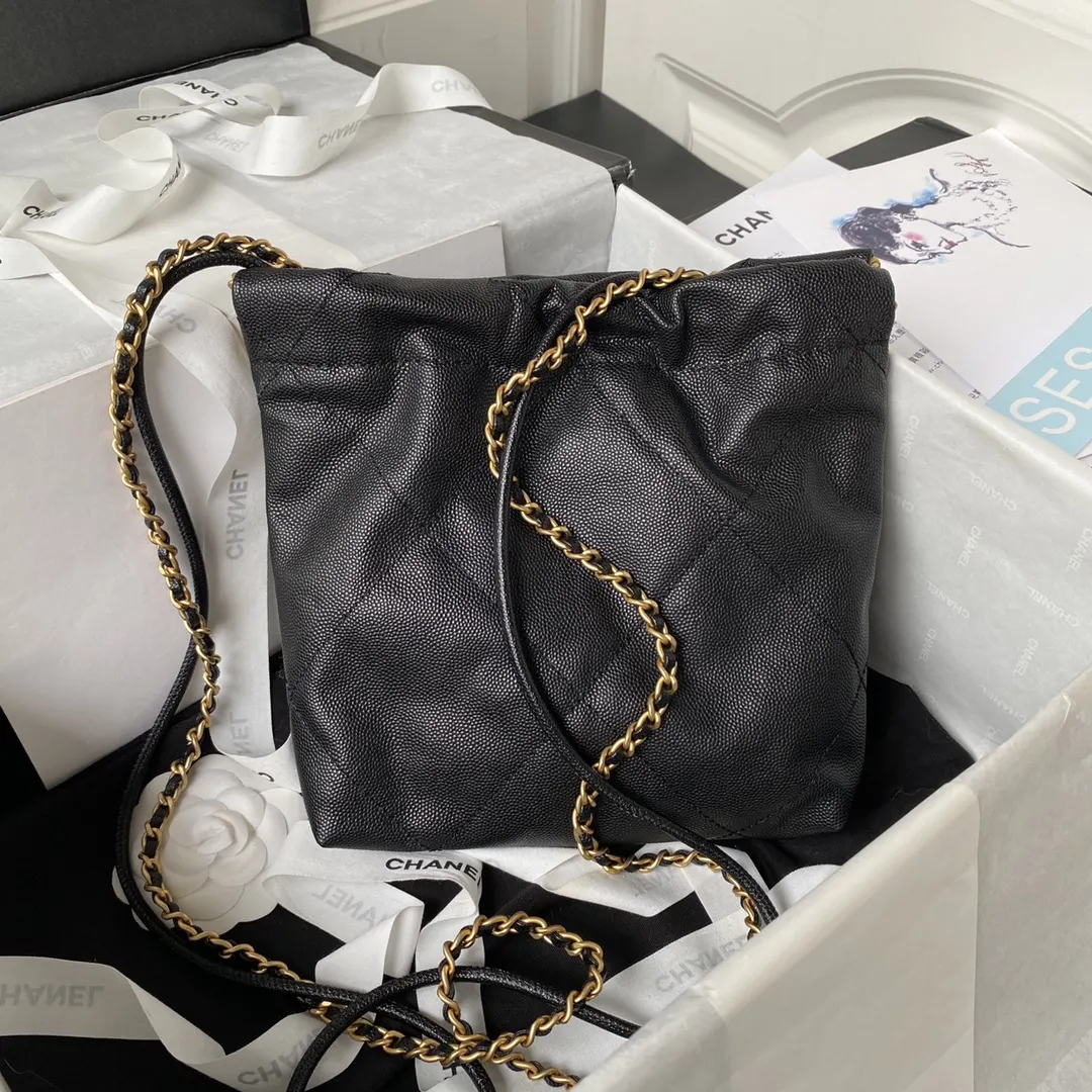 Chanel 黑色 水桶包