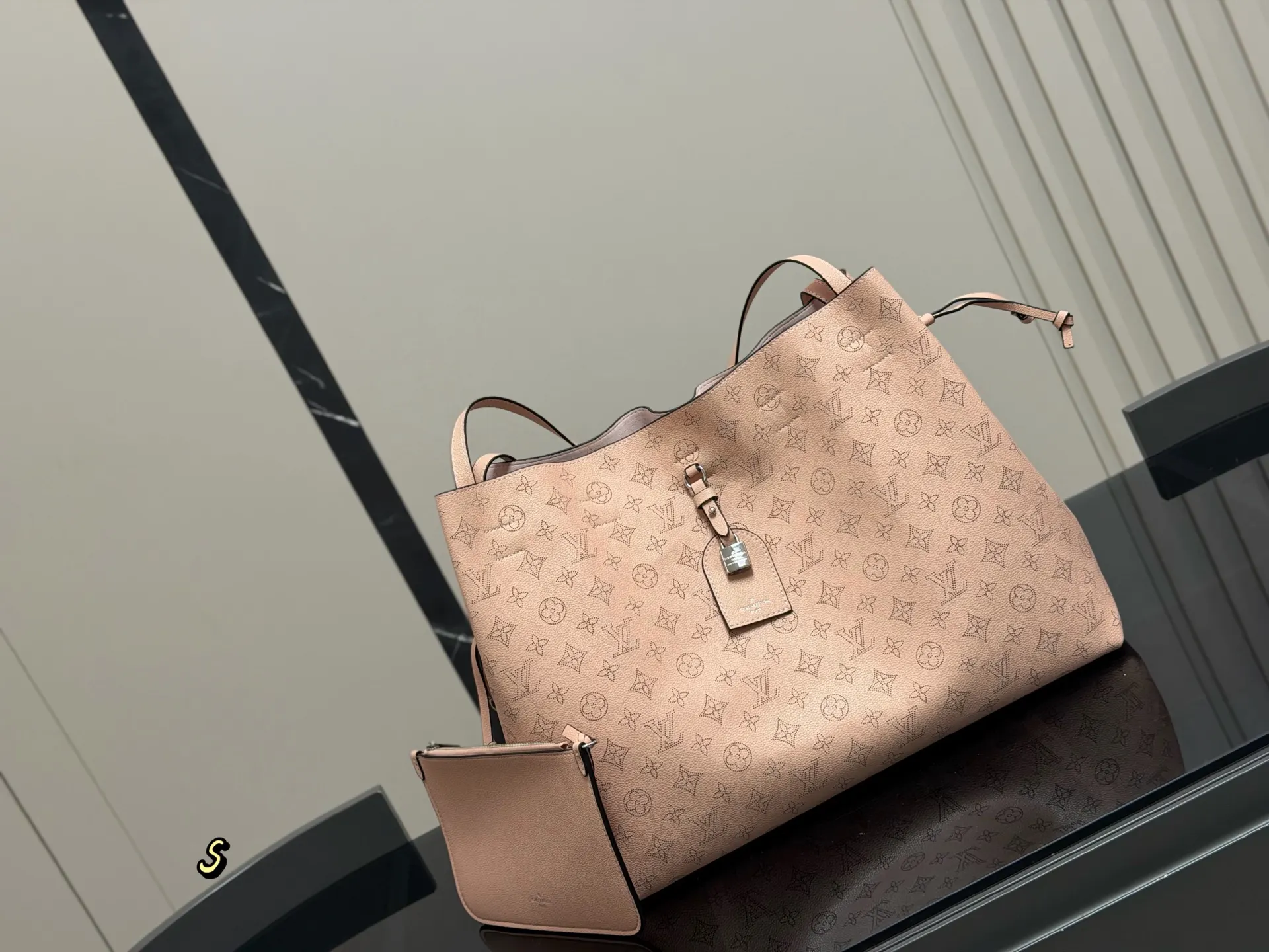 LV 月光女神水桶包 中古vinta 休闲水桶款