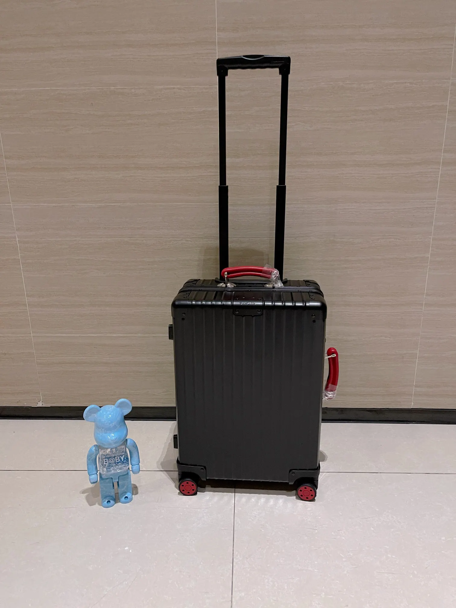 銀色 开学活动来了 色系 七彩手把 拉箱 拉杆箱 行李箱 旅行拉杆款 輕便出行款(數字8) 銀色 开学活动来了 色系 七彩手把 拉箱 拉杆箱 行李箱 旅行拉杆款 輕便出行款(數字8)