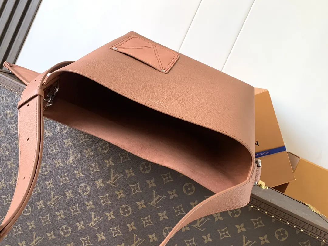 Louis Vuitton Hobo Shoulder Bag Vintage Leather