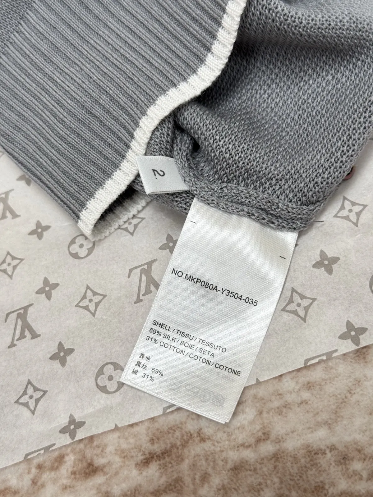 Thom Browne 灰色 Polo衫 日常百搭款