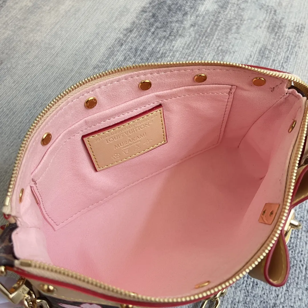LV 牛皮 链条包 精致链条款