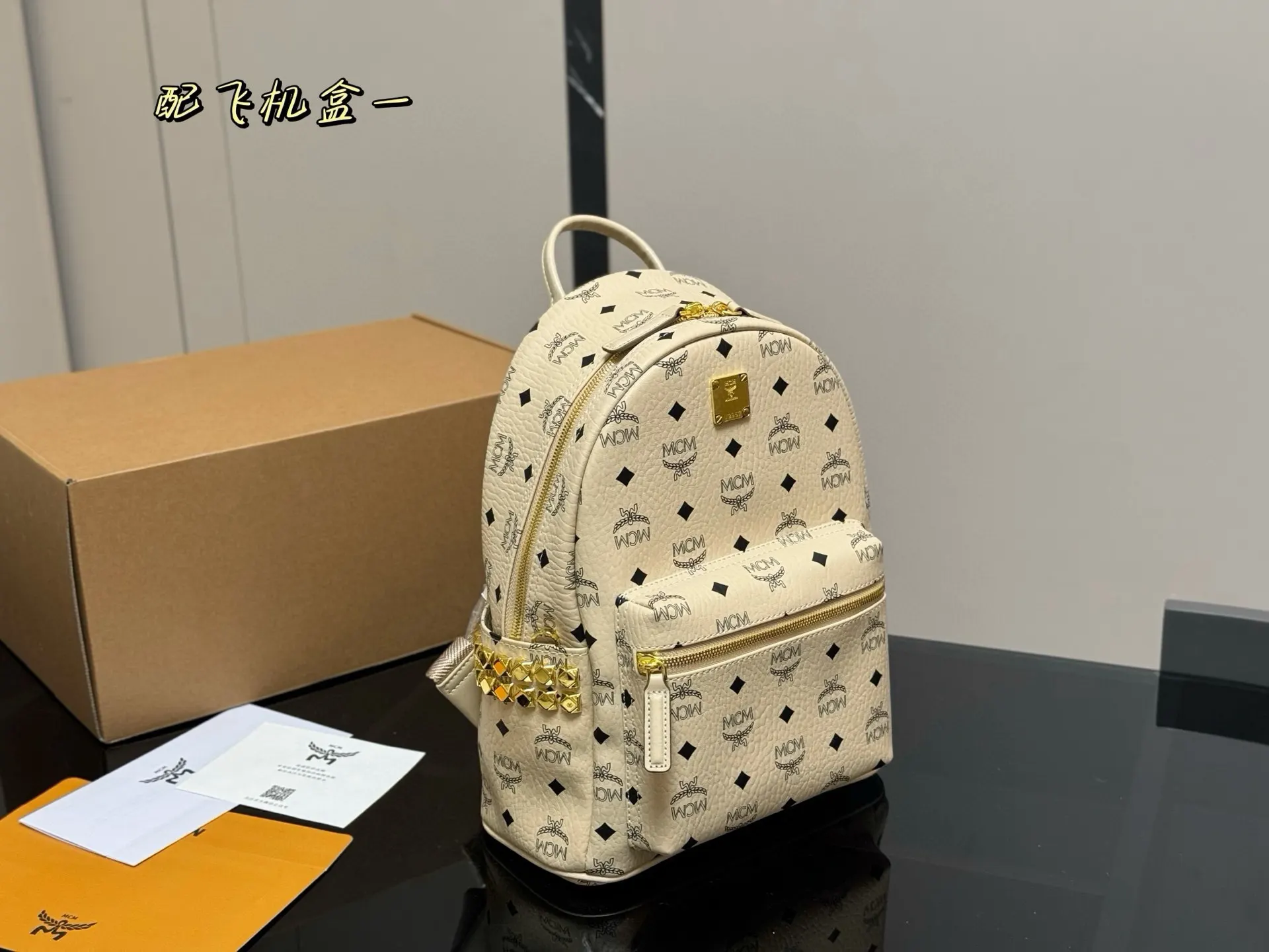 雙肩包 实用雙肩款