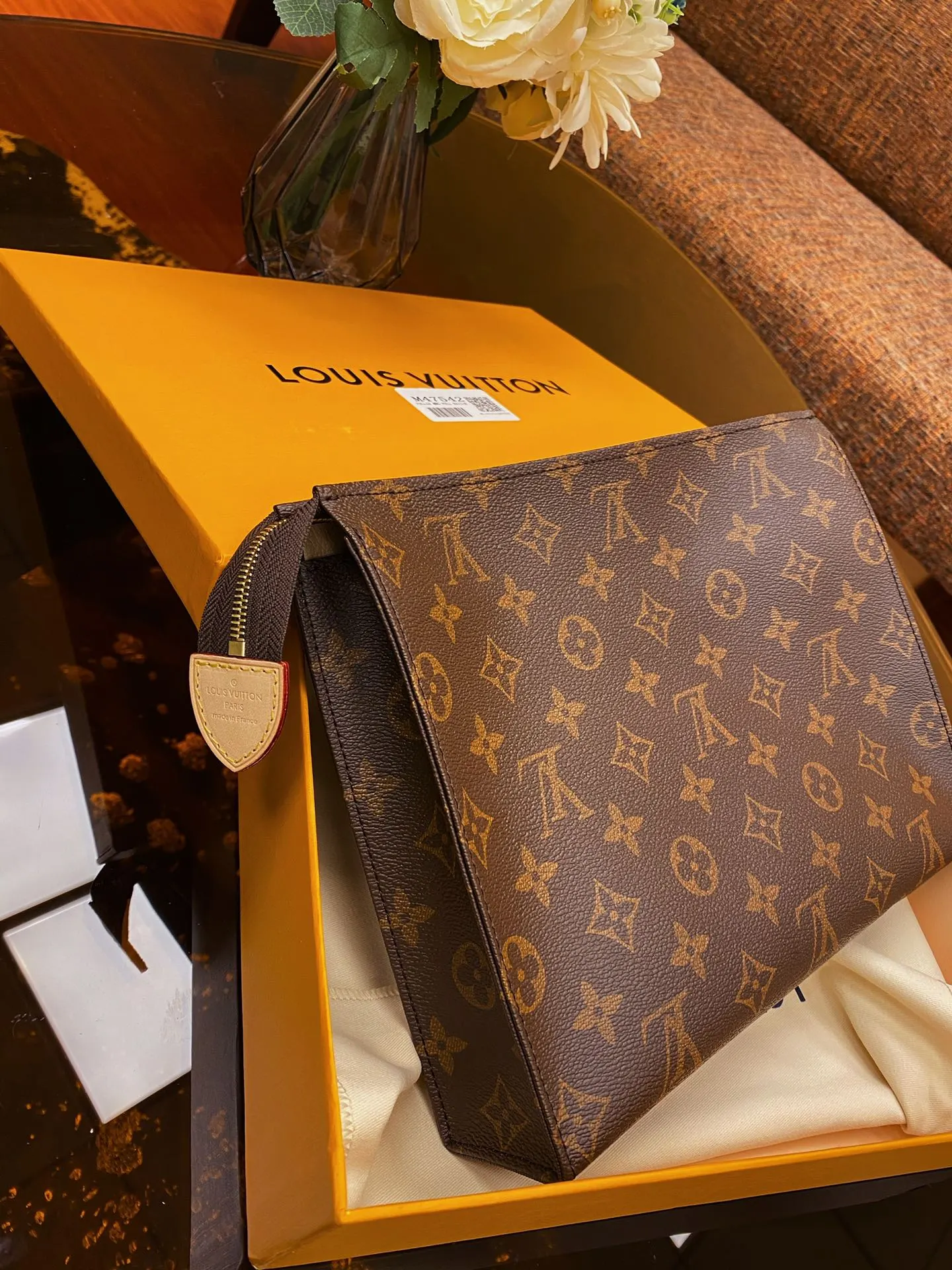 老花 POCHE TOILETTE 老花 洗 手拿包 精致手拿款