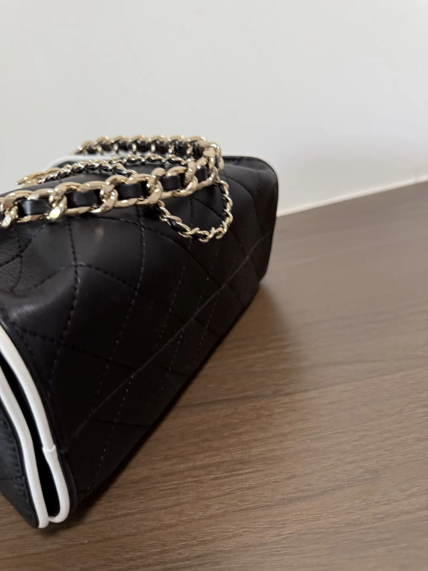 Chain Bag Leather