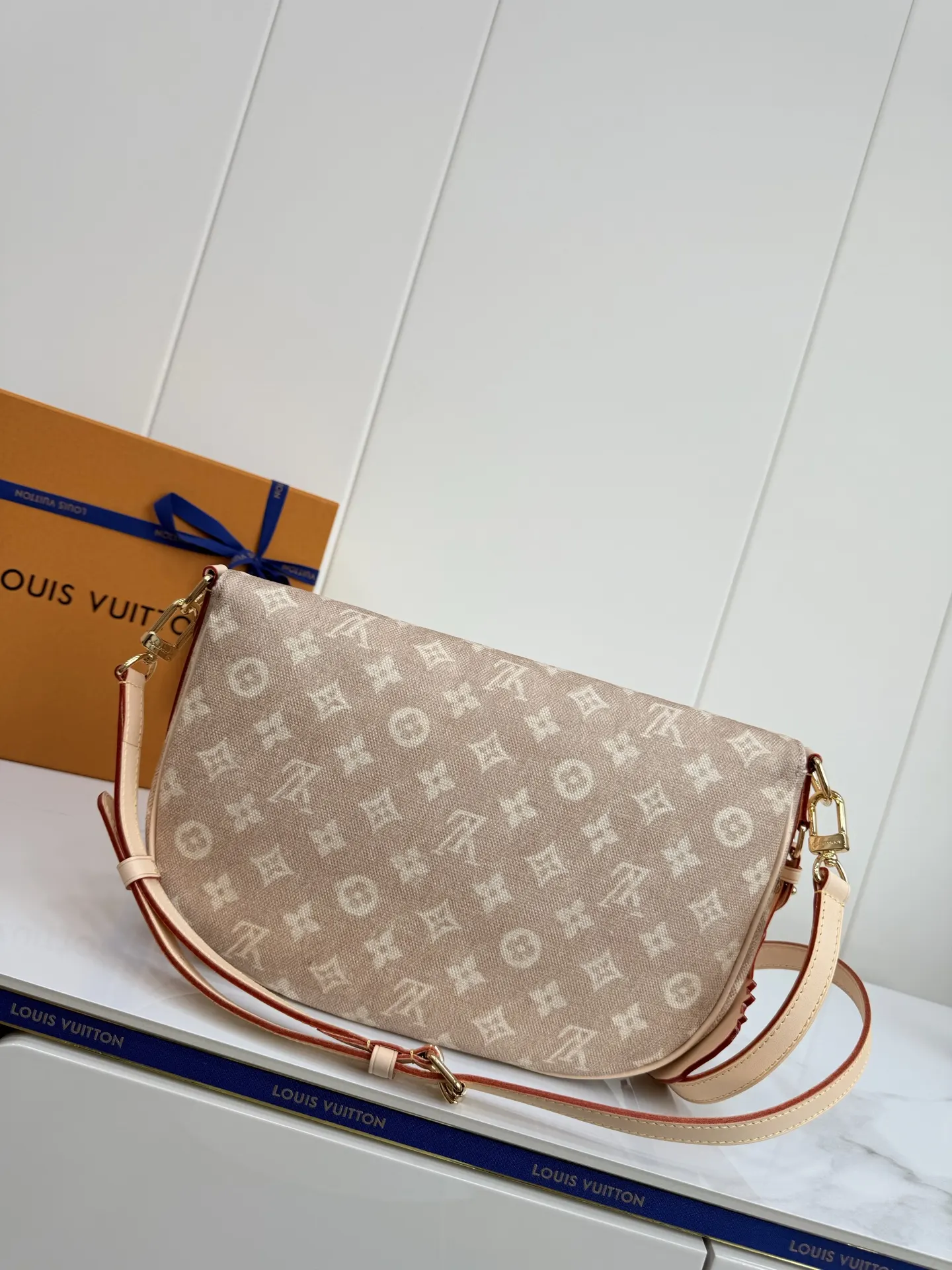 LV 帆布 厘米 高 宽 长度 收納包 旅行收納款
