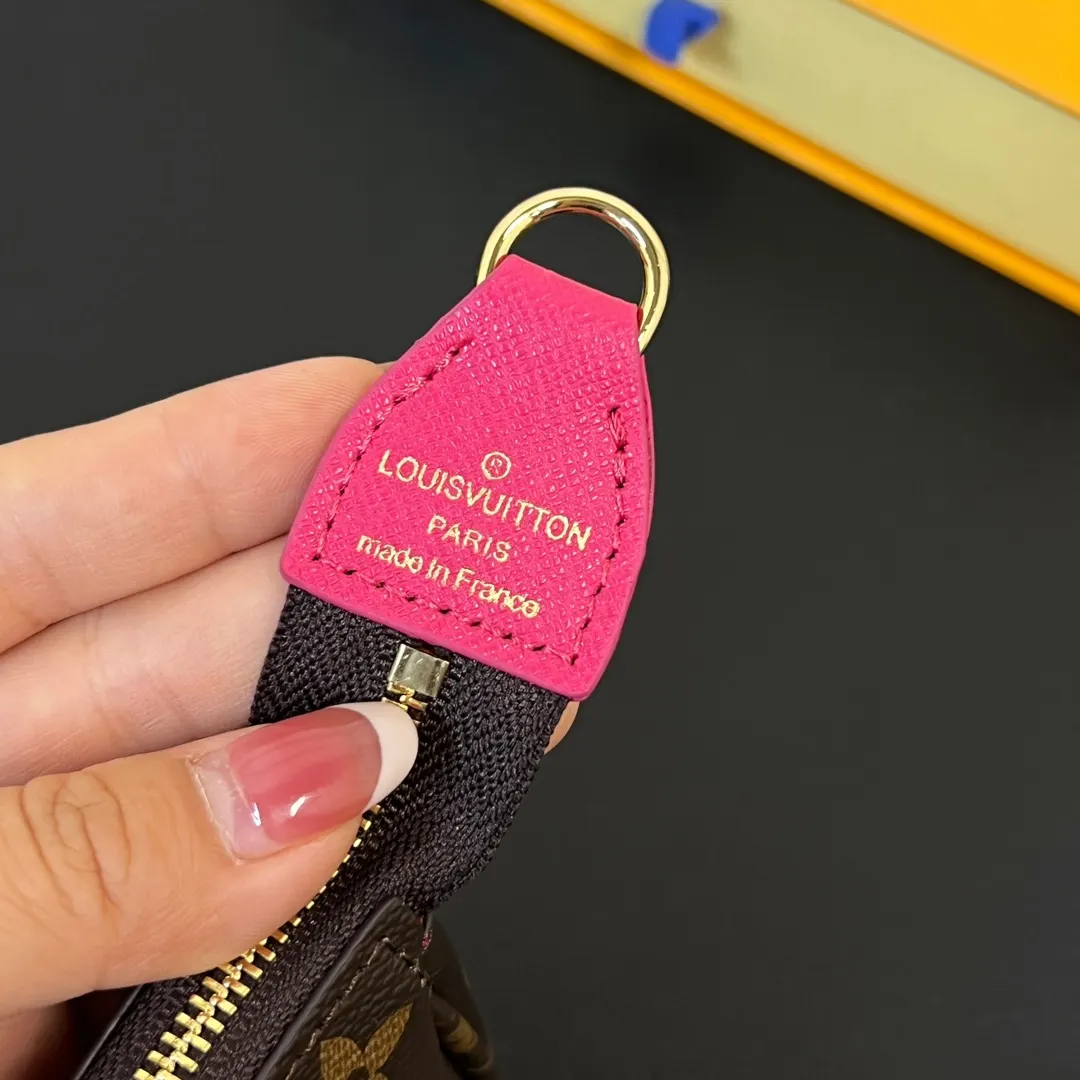 Louis Vuitton Chain Bag Canvas