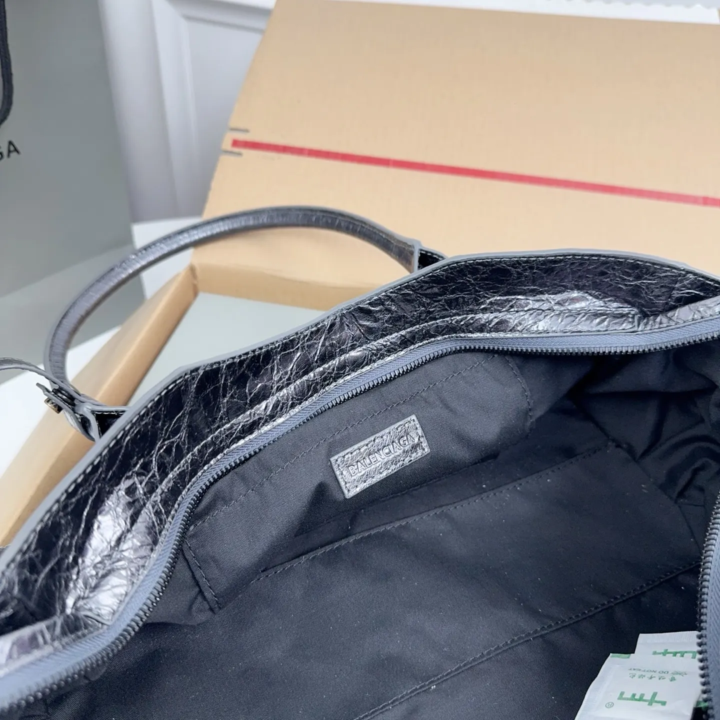 Balenciaga City Le Shoulder Bag