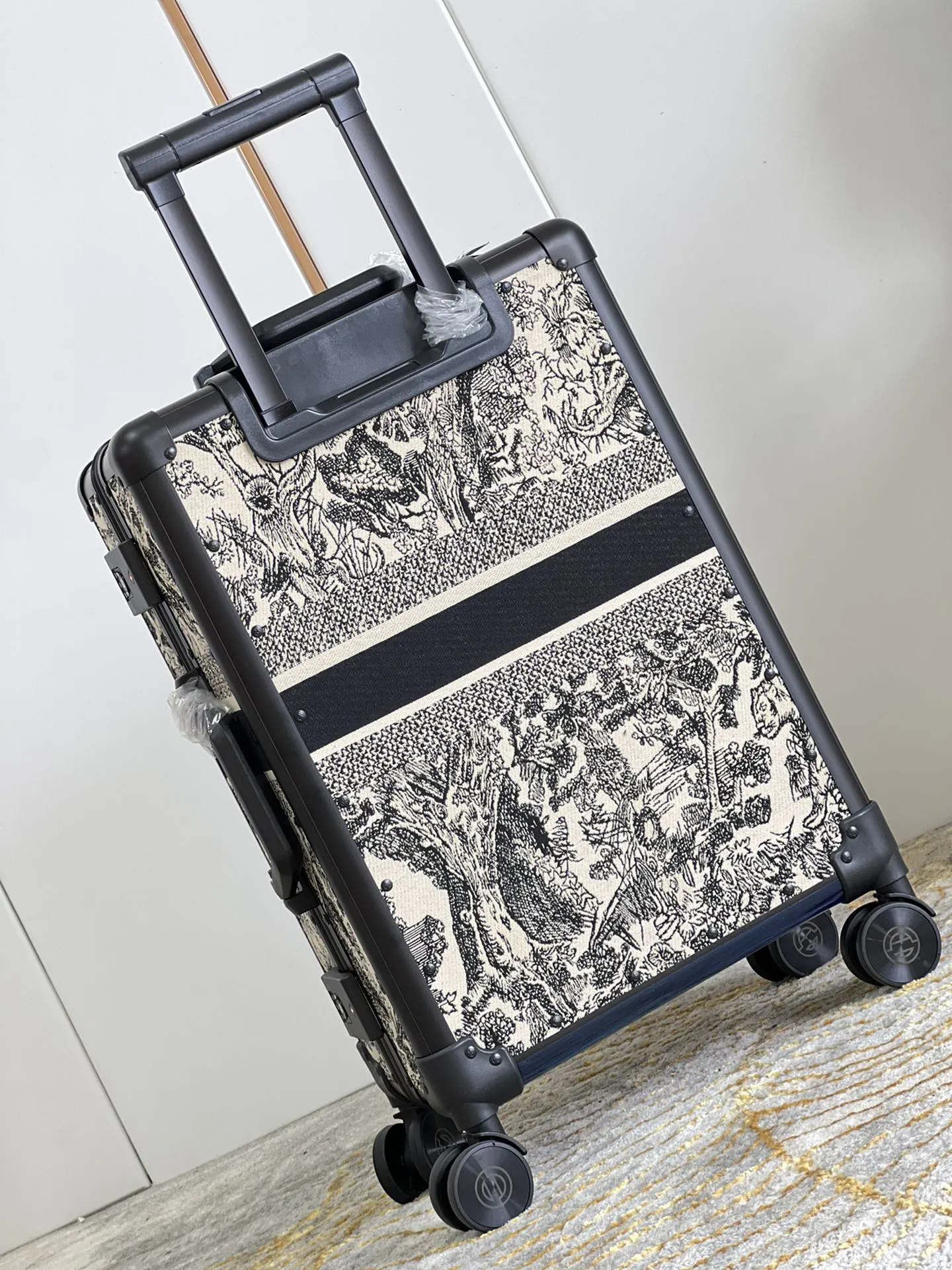 Saddle 老花 小牛皮 行李箱 旅行拉杆款 轻便出行款