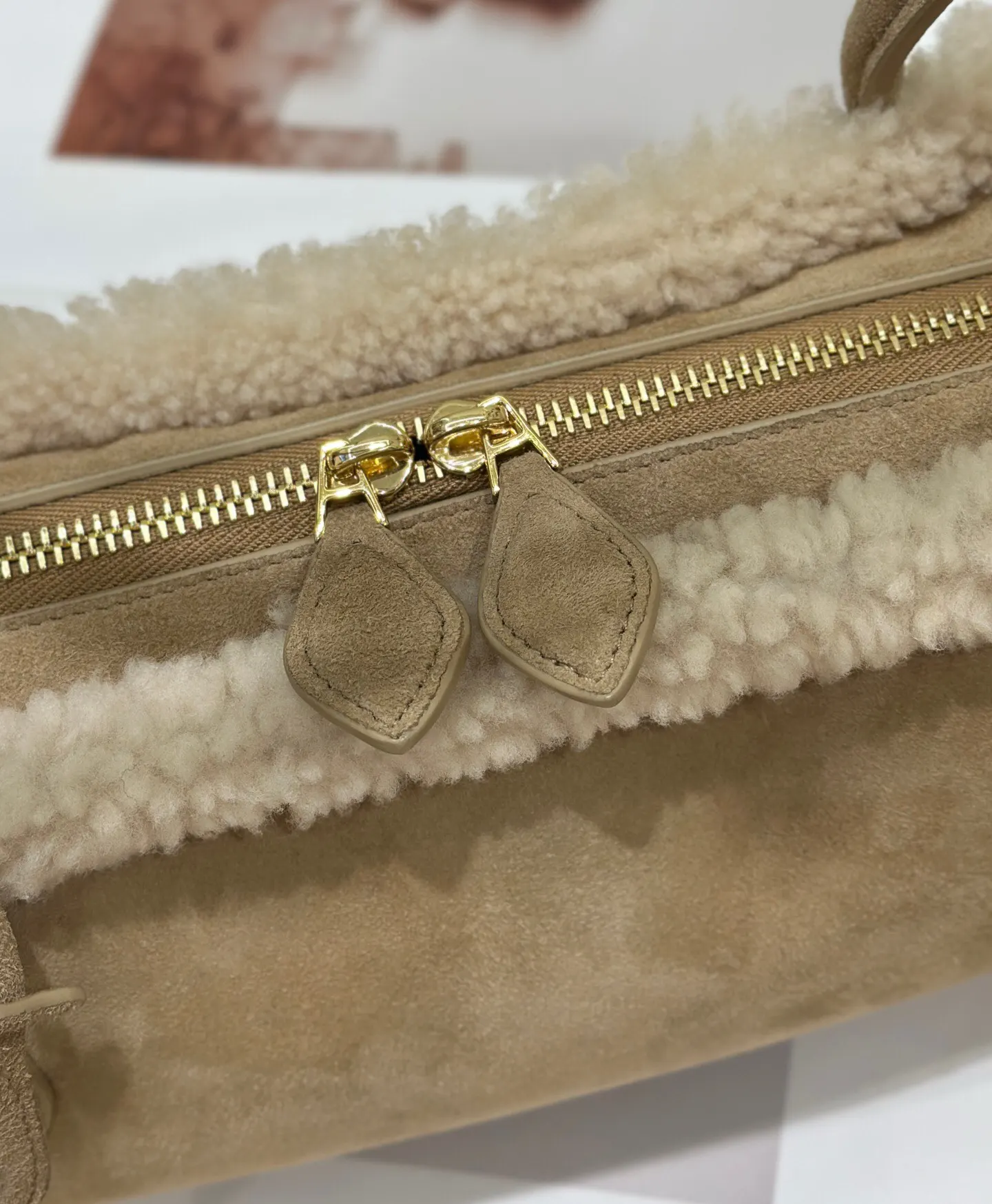 Hobo Shoulder Bag Vintage