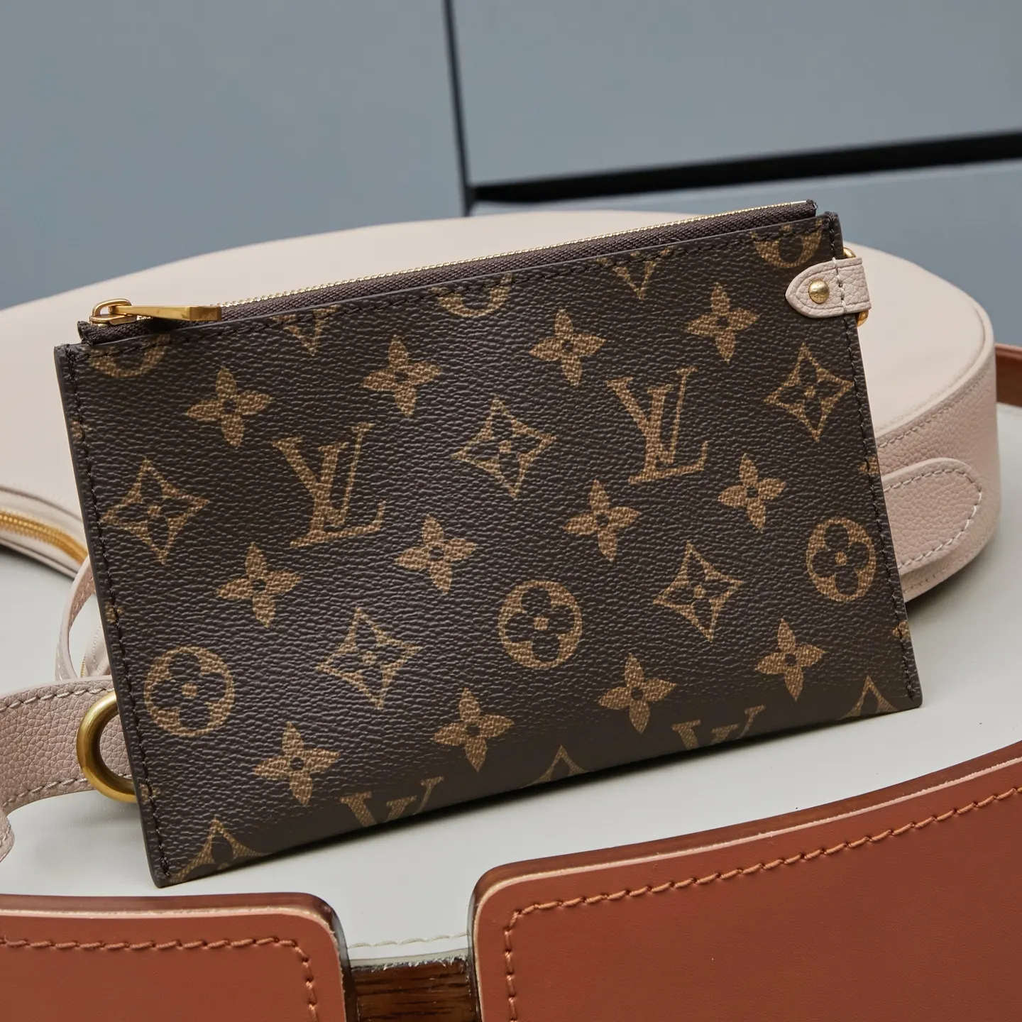 LV 黑色 棕色 牛皮 收纳包 旅行收纳款