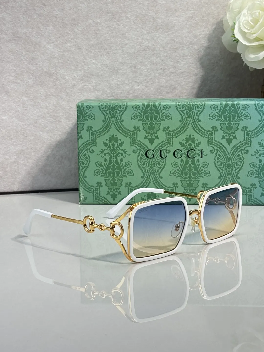 Gucci 金色 太阳镜