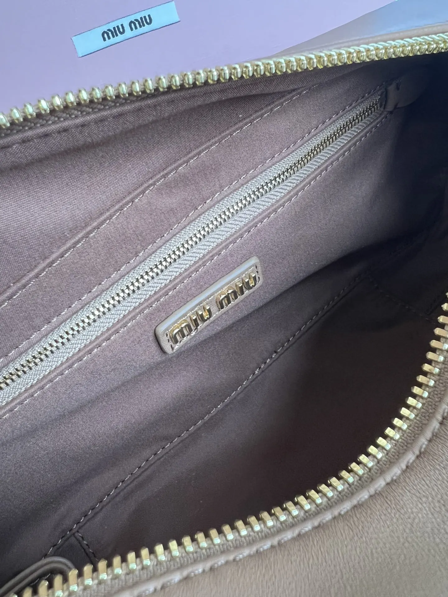 Crossbody Bag Lightweight Image 9 Crossbody Bag Lightweight Image 9