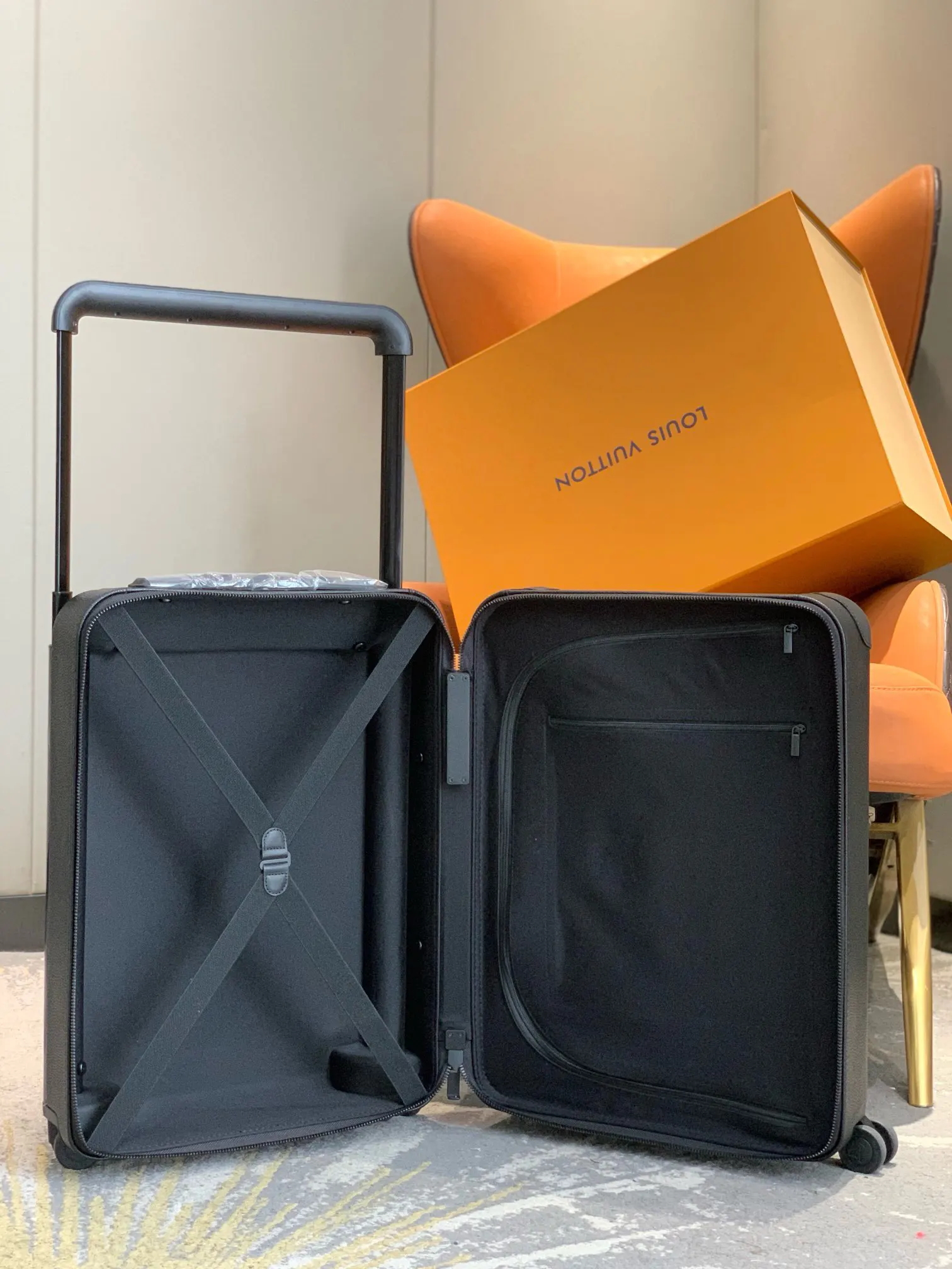 Louis Vuitton Travel Suitcase Travel Lightweight