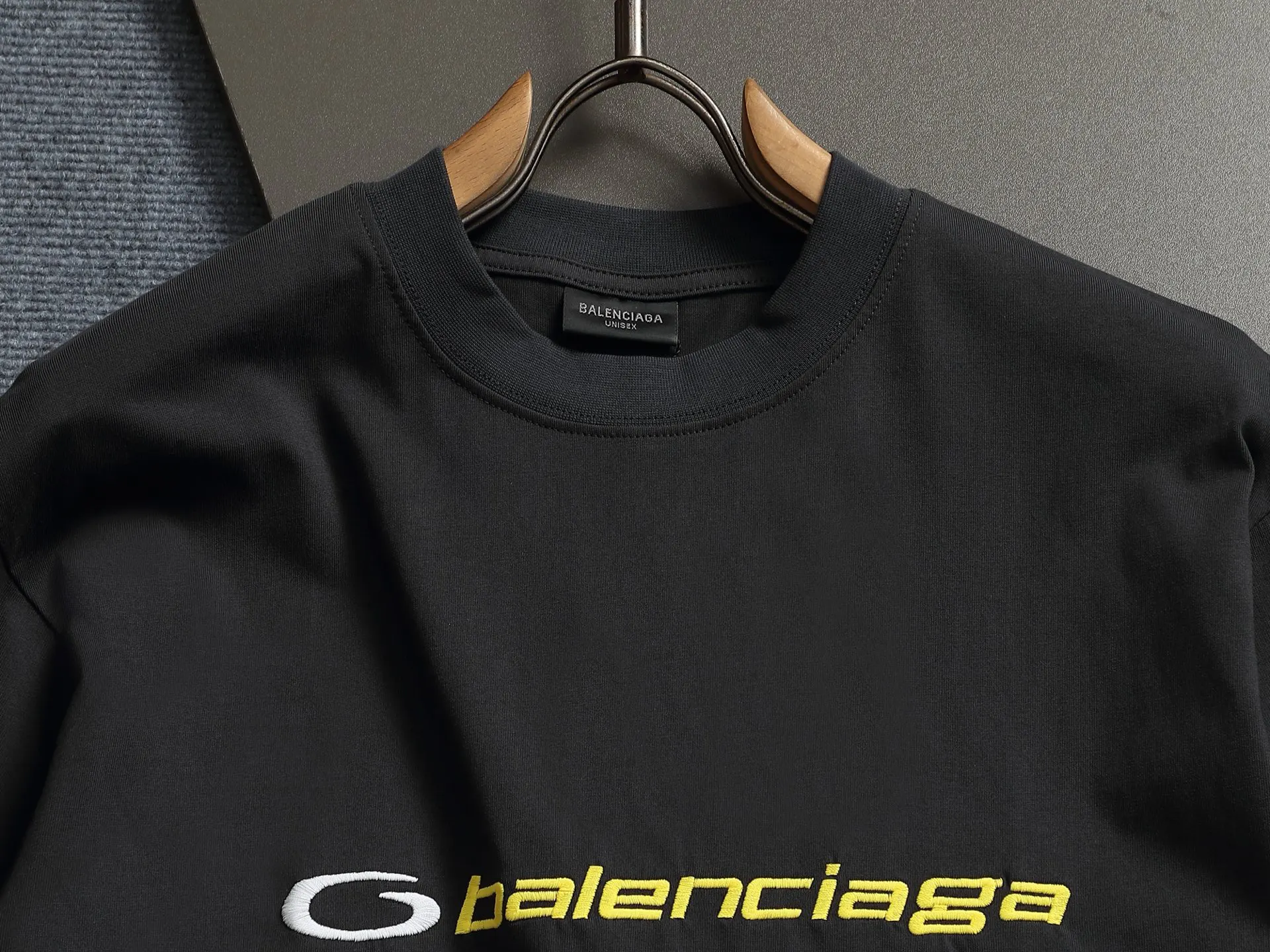 Balenciaga 黑色 Logo 短袖T恤