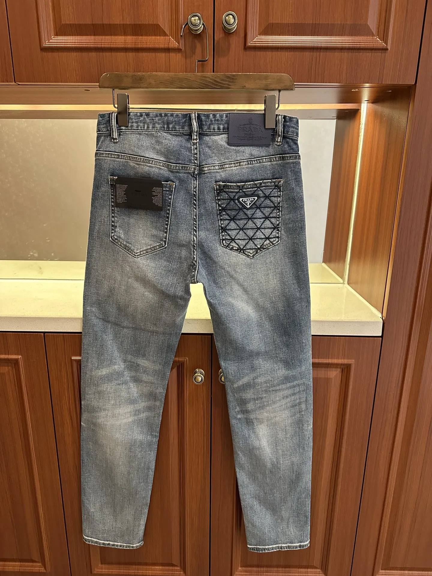 Prada 牛仔 三角标 字母 牛仔裤 休闲寬鬆 褲子