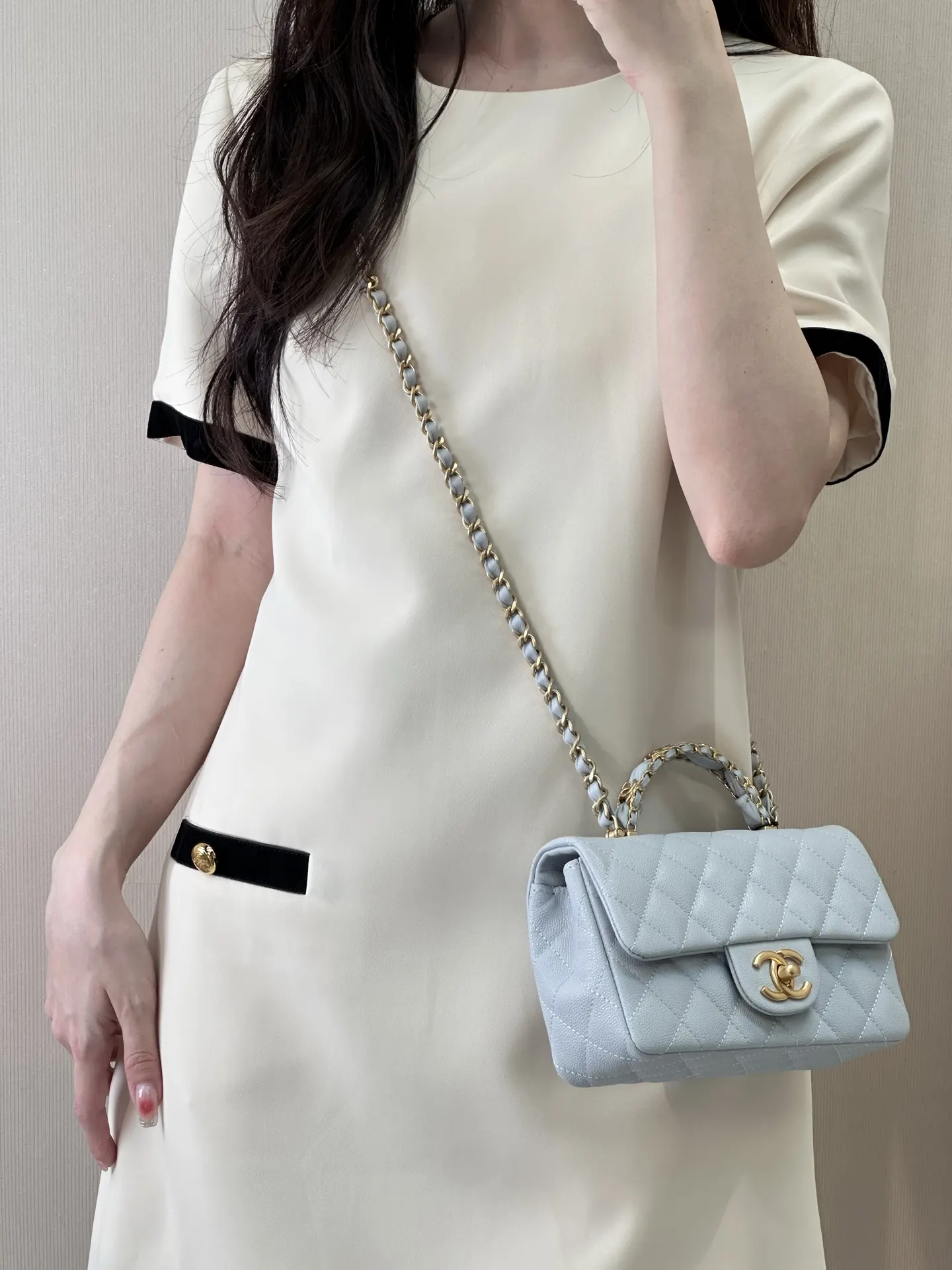 CHANEL 牛皮 华丽霸气又摩登 链条包 精致链条款