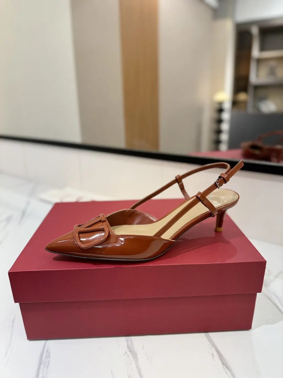 Valentino Image 4 Valentino Image 4